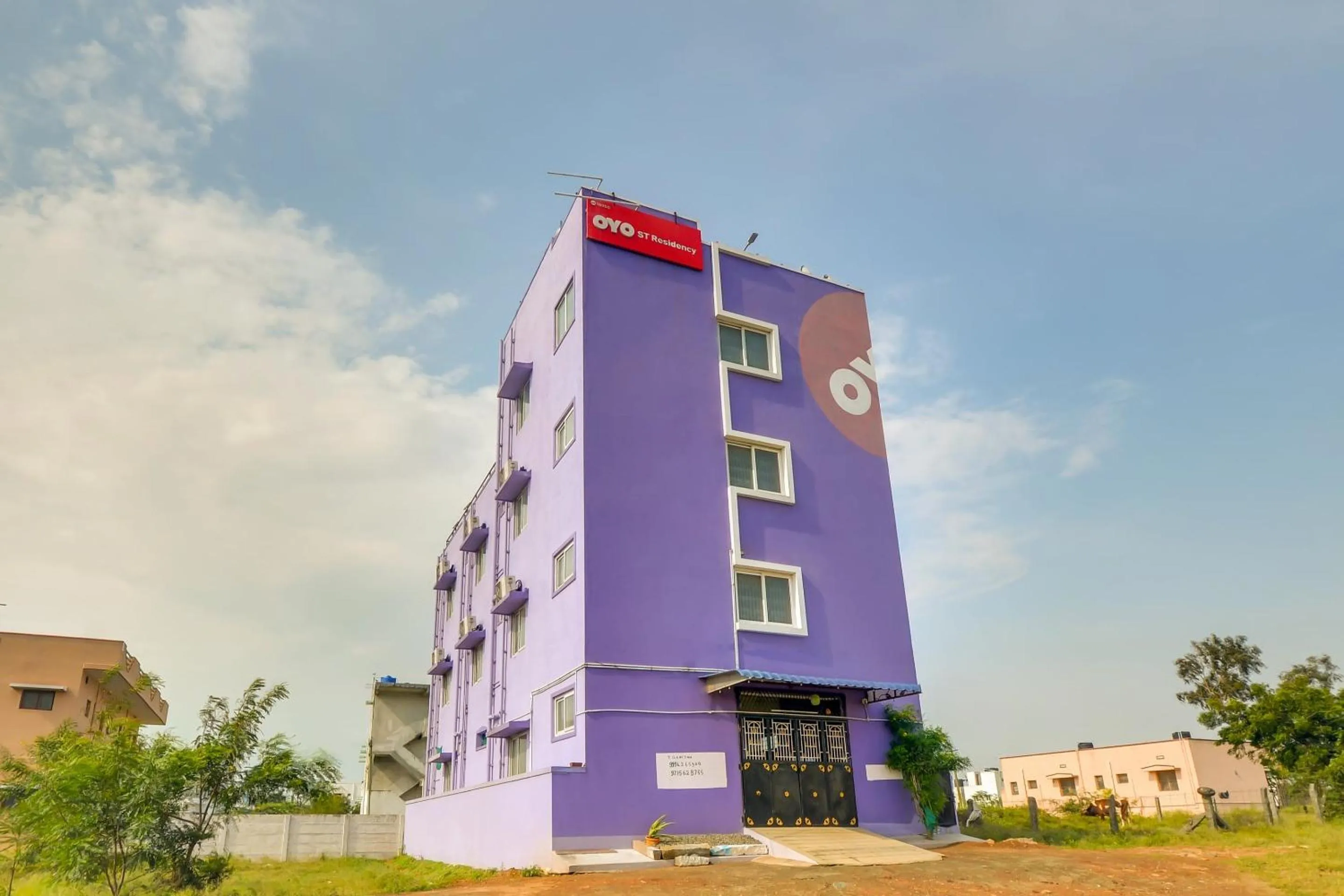 Facade/entrance in Hotel O St Residency