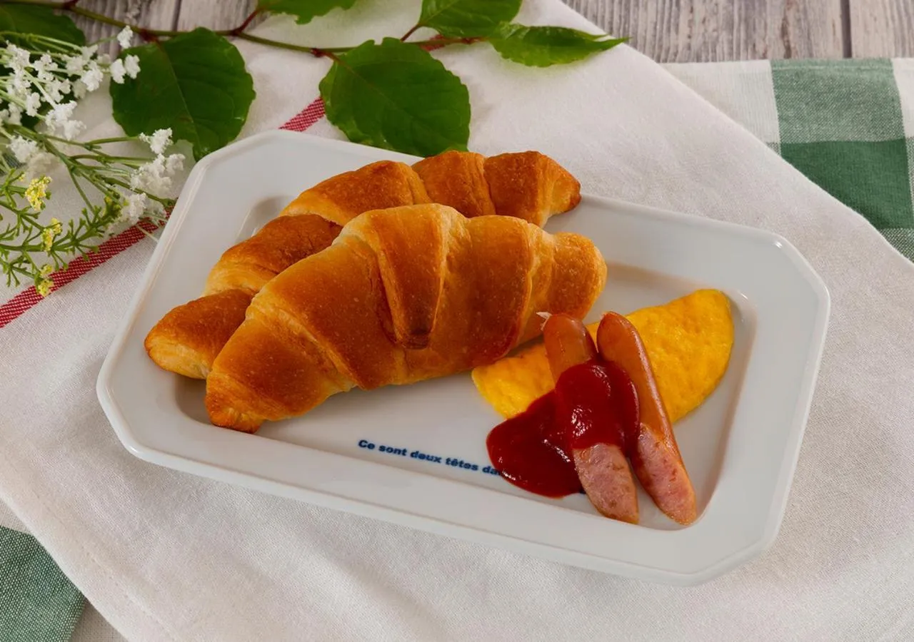 Breakfast in HOTEL THE i Adult only