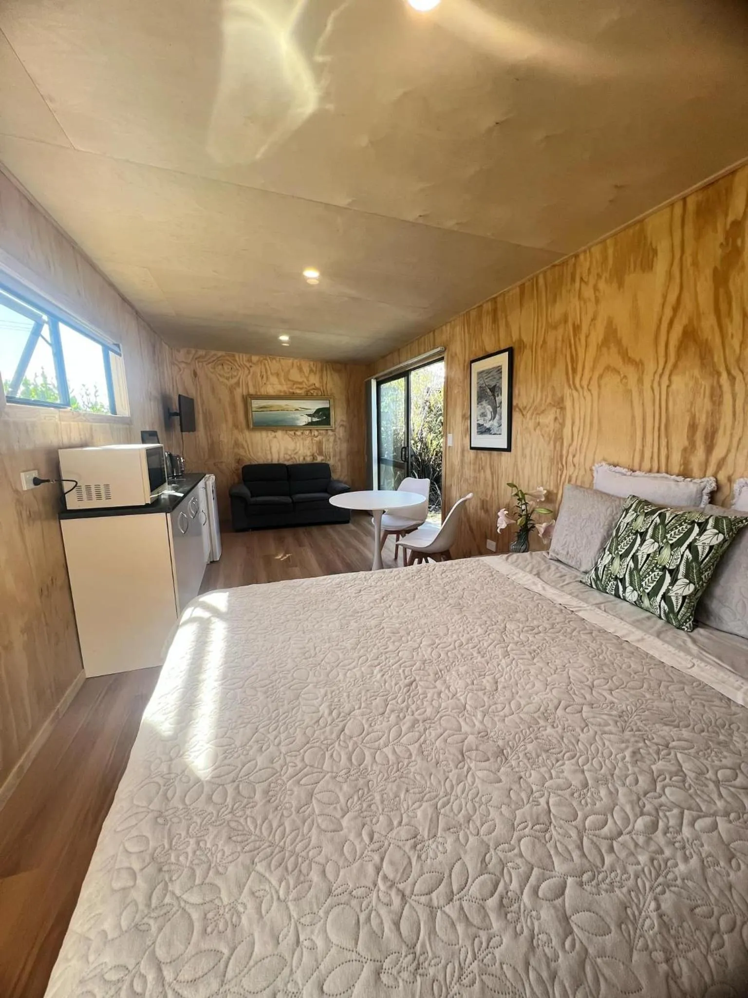 Bedroom, Bed in Mangawhai studio