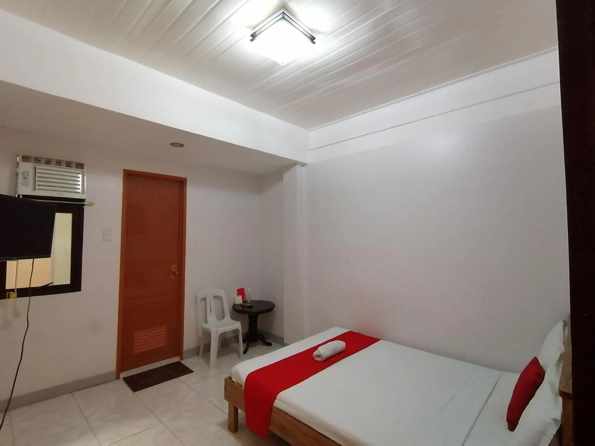 Bed in Bohol Coop Tourist Inn