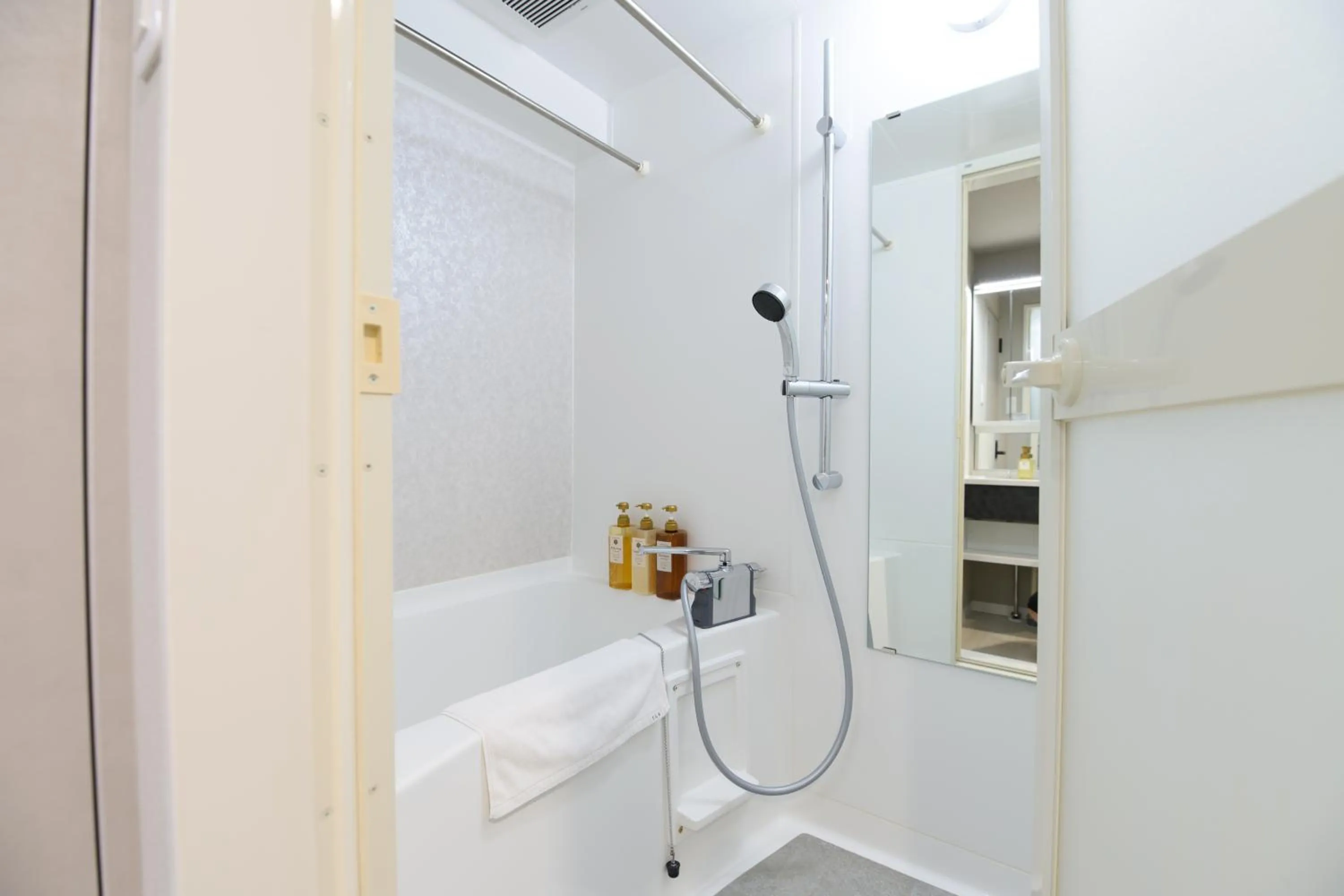 Bath in Ostay Kitahama Hotel Apartment