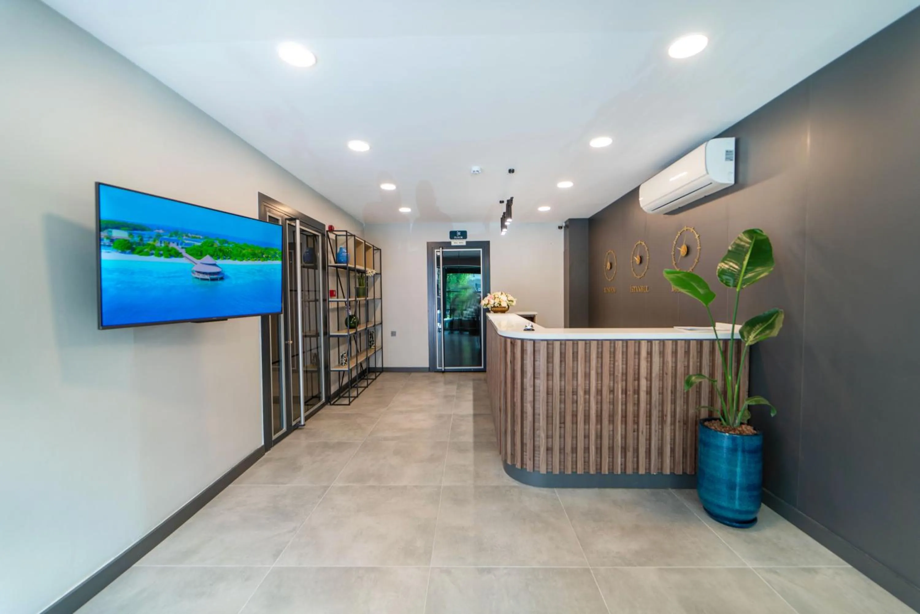 Lobby or reception in Deniz Boutique Hotel