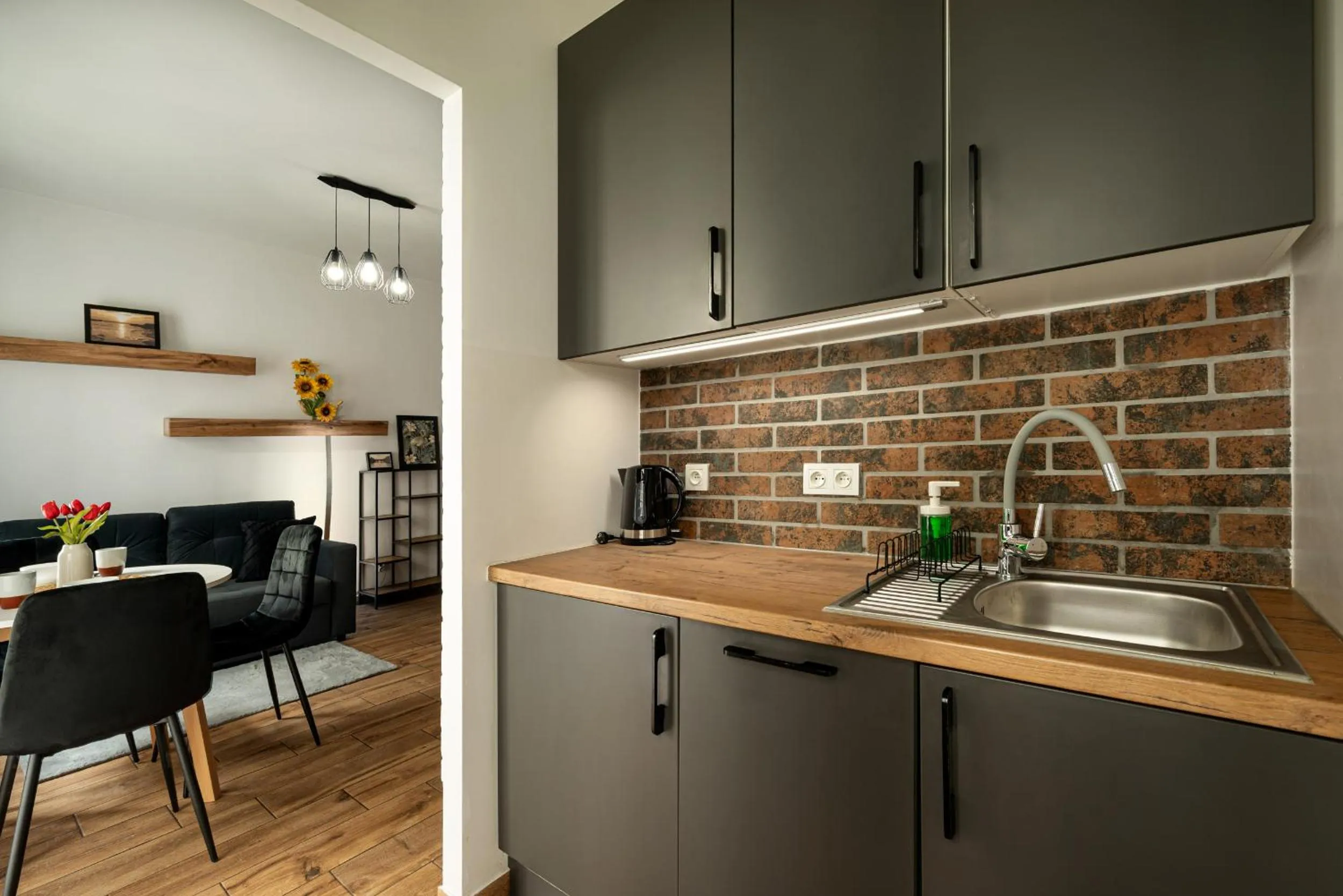 Kitchen or kitchenette in RentPlanet - Apartamenty Jagiełły