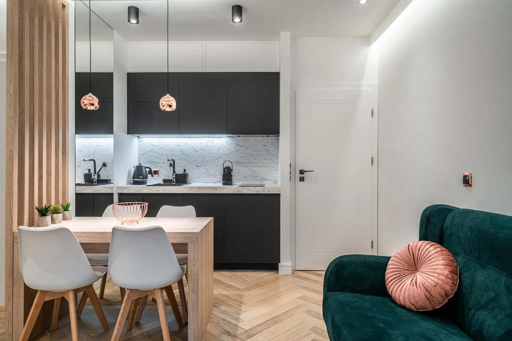 Kitchen or kitchenette in RentPlanet - Apartamenty Jagiełły