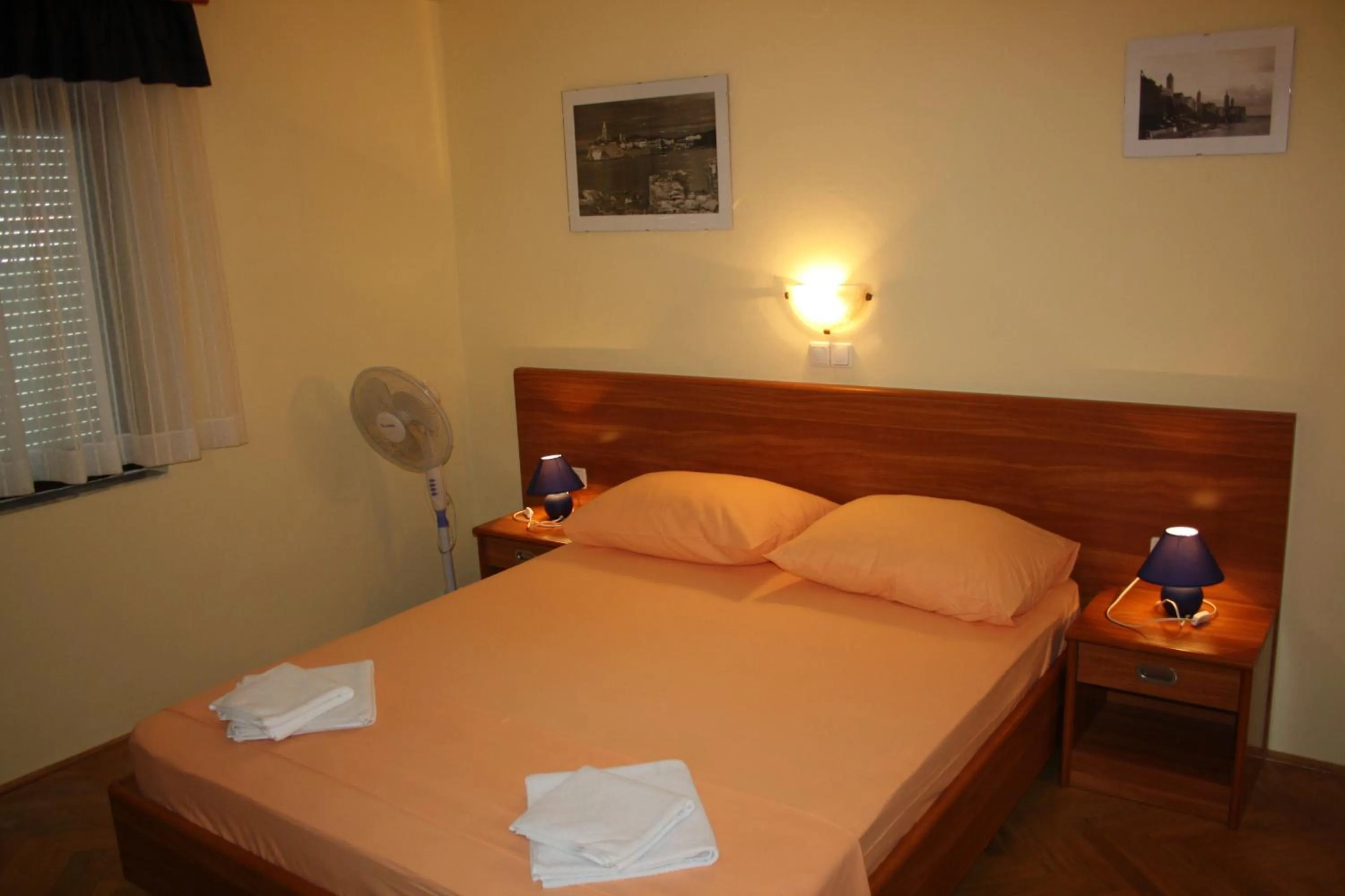 Bed in Apartments Villa Olga