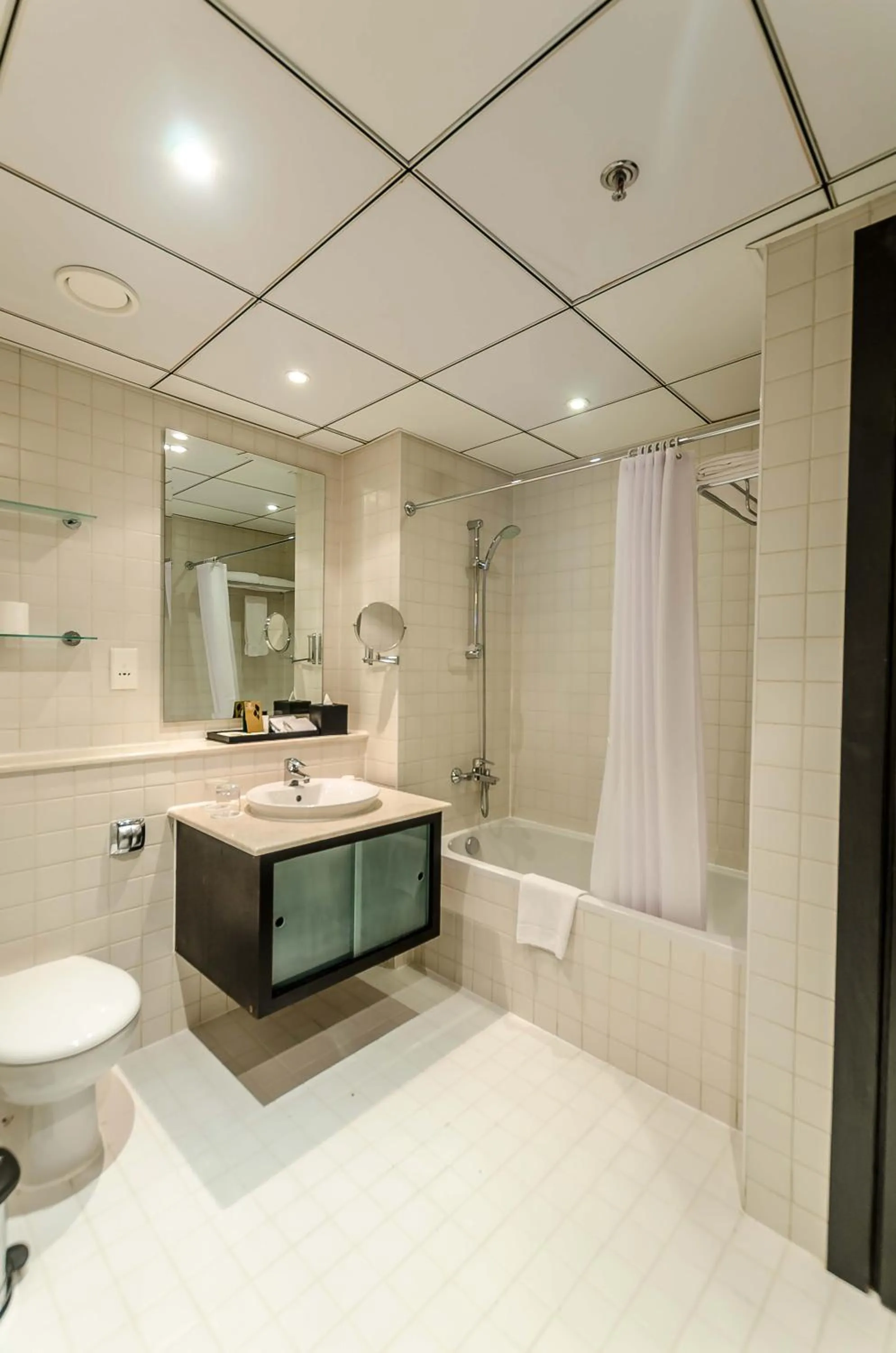 Bathroom in Nuran Marina