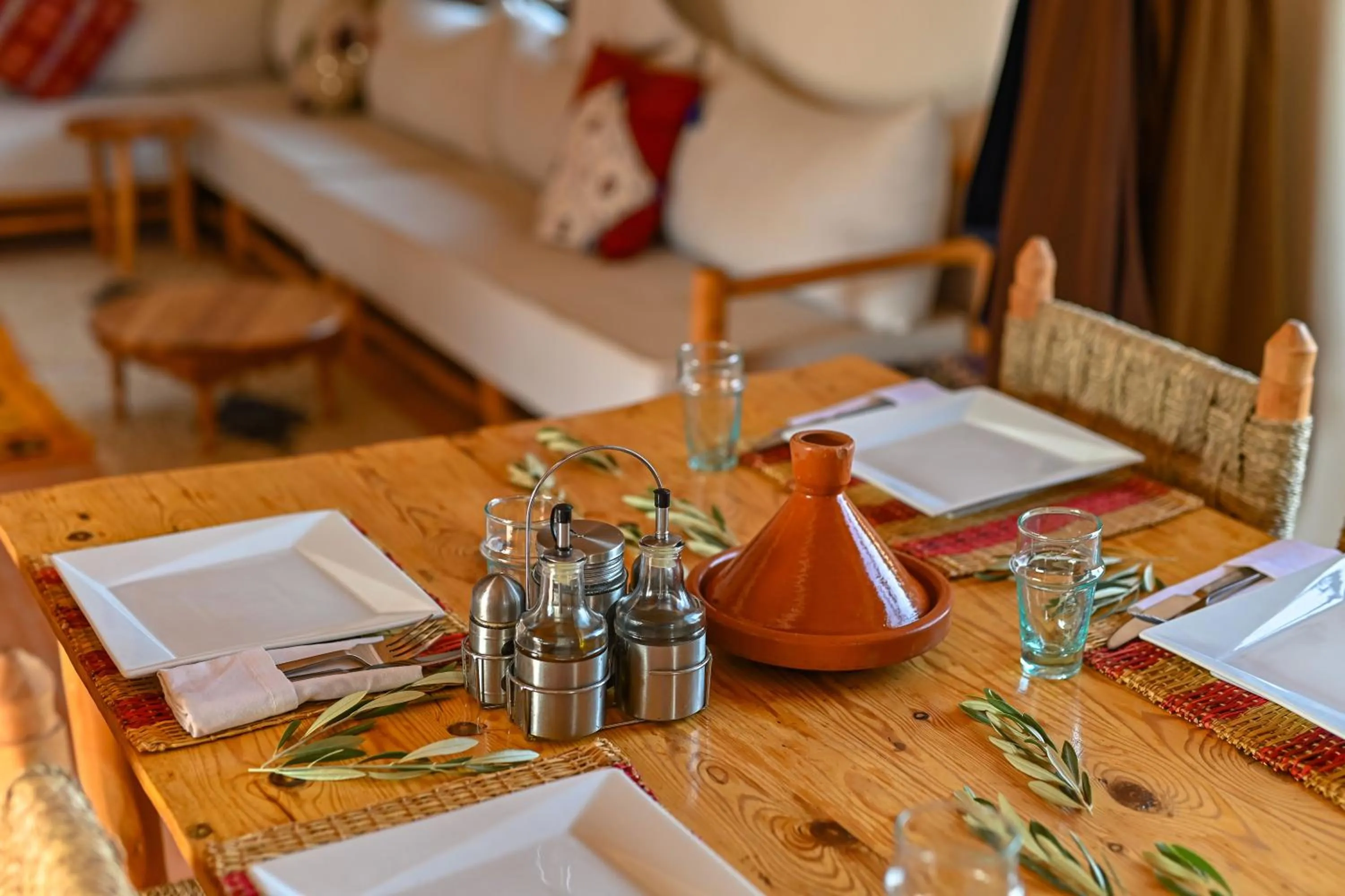 Restaurant/Places to Eat in Le Parc des Oliviers