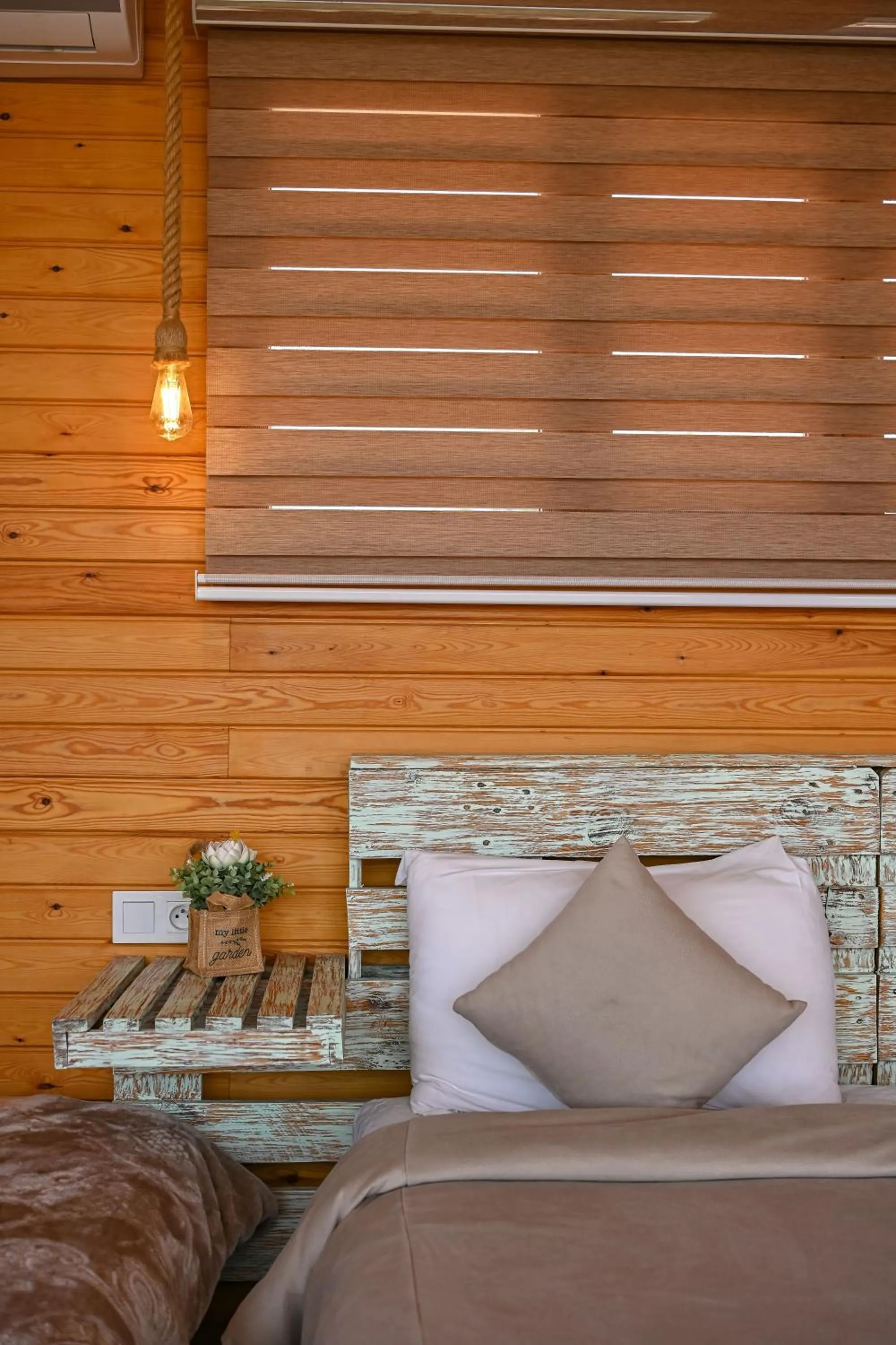 Bed in Le Parc des Oliviers