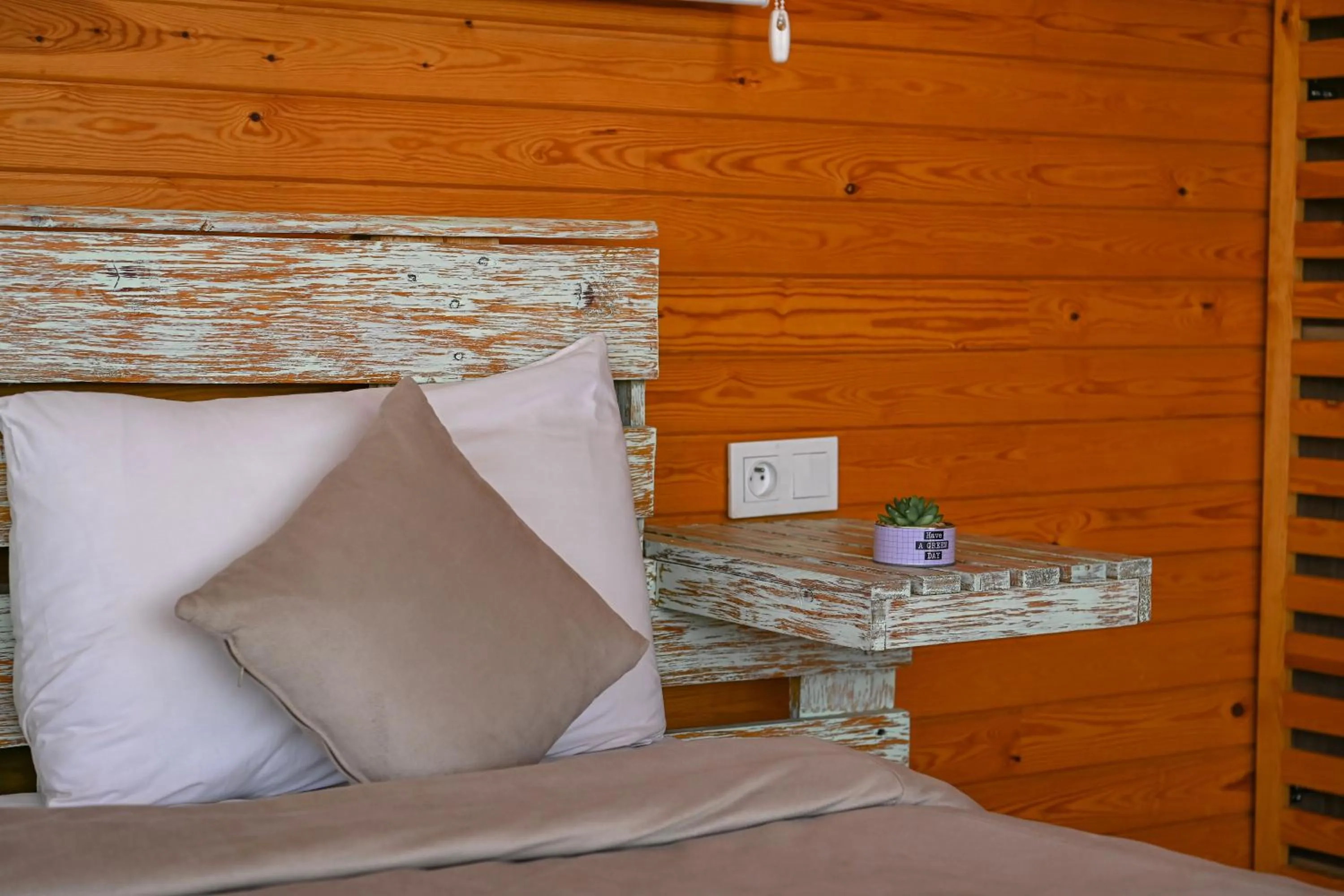 Bed in Le Parc des Oliviers