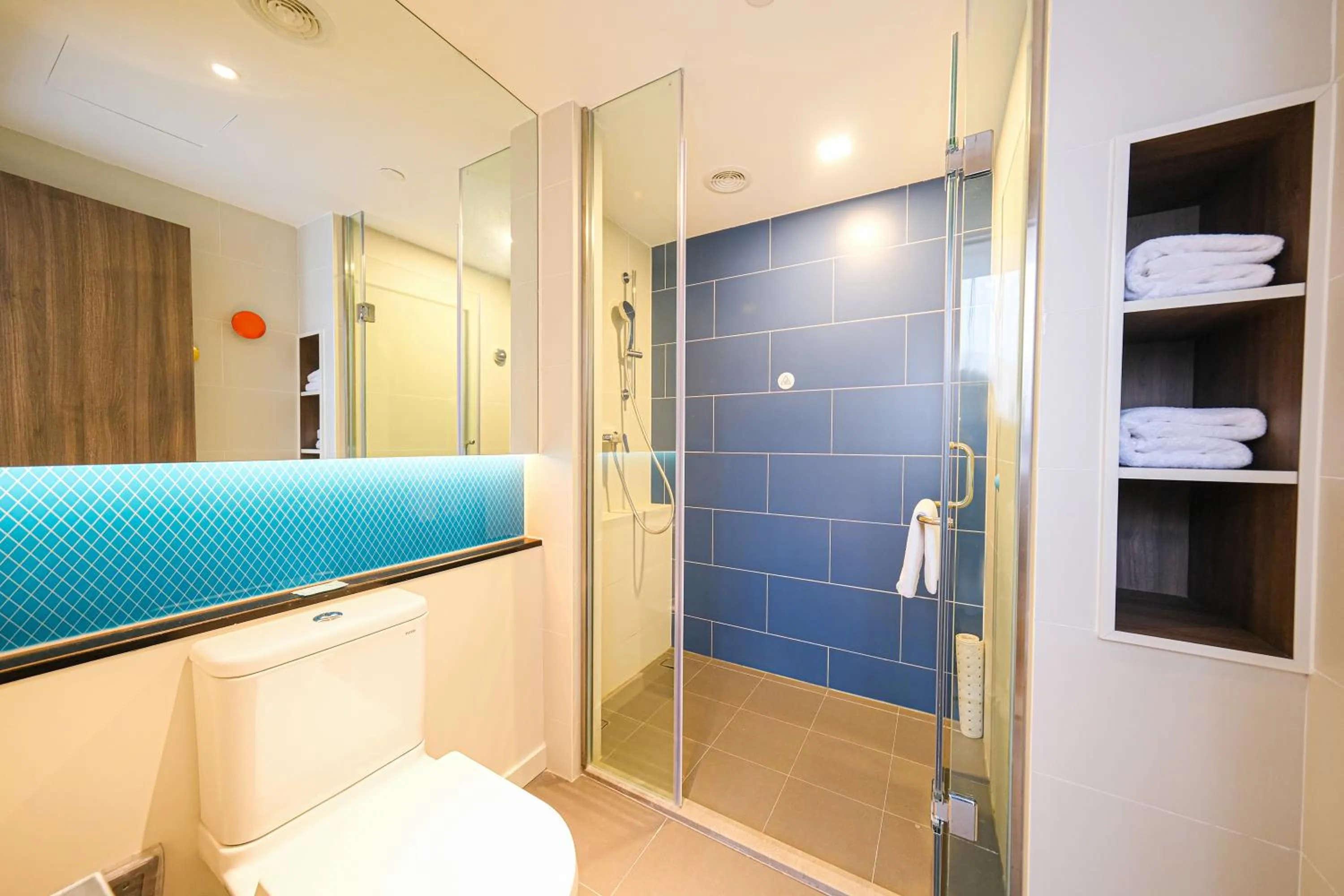 Bathroom in Holiday Inn Express Quanzhou City Center by IHG