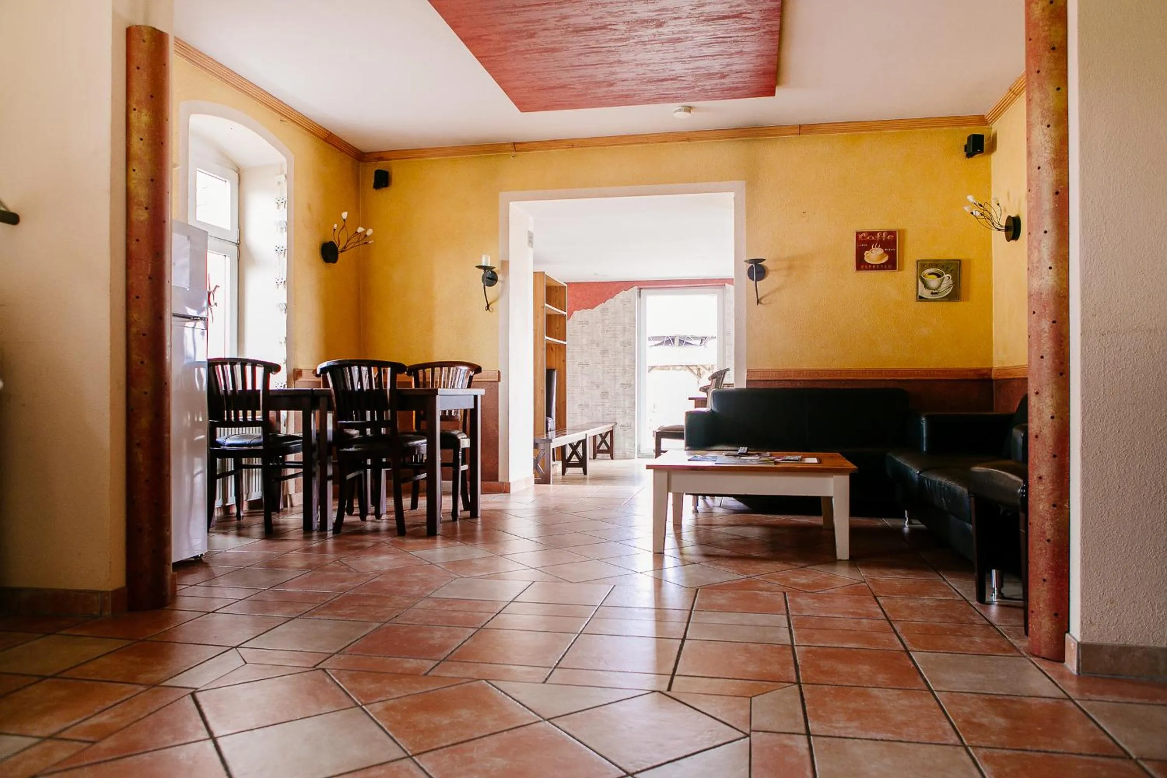 Landhotel Airport-Inn