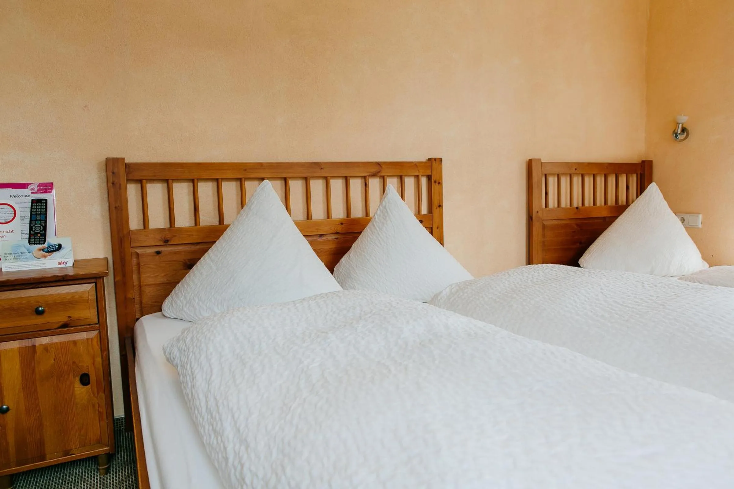 Bed in Landhotel Airport-Inn