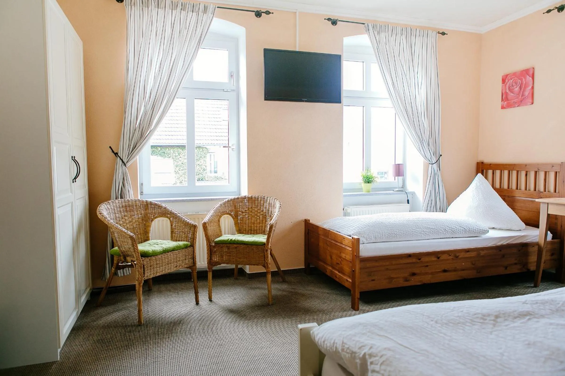 Bed in Landhotel Airport-Inn