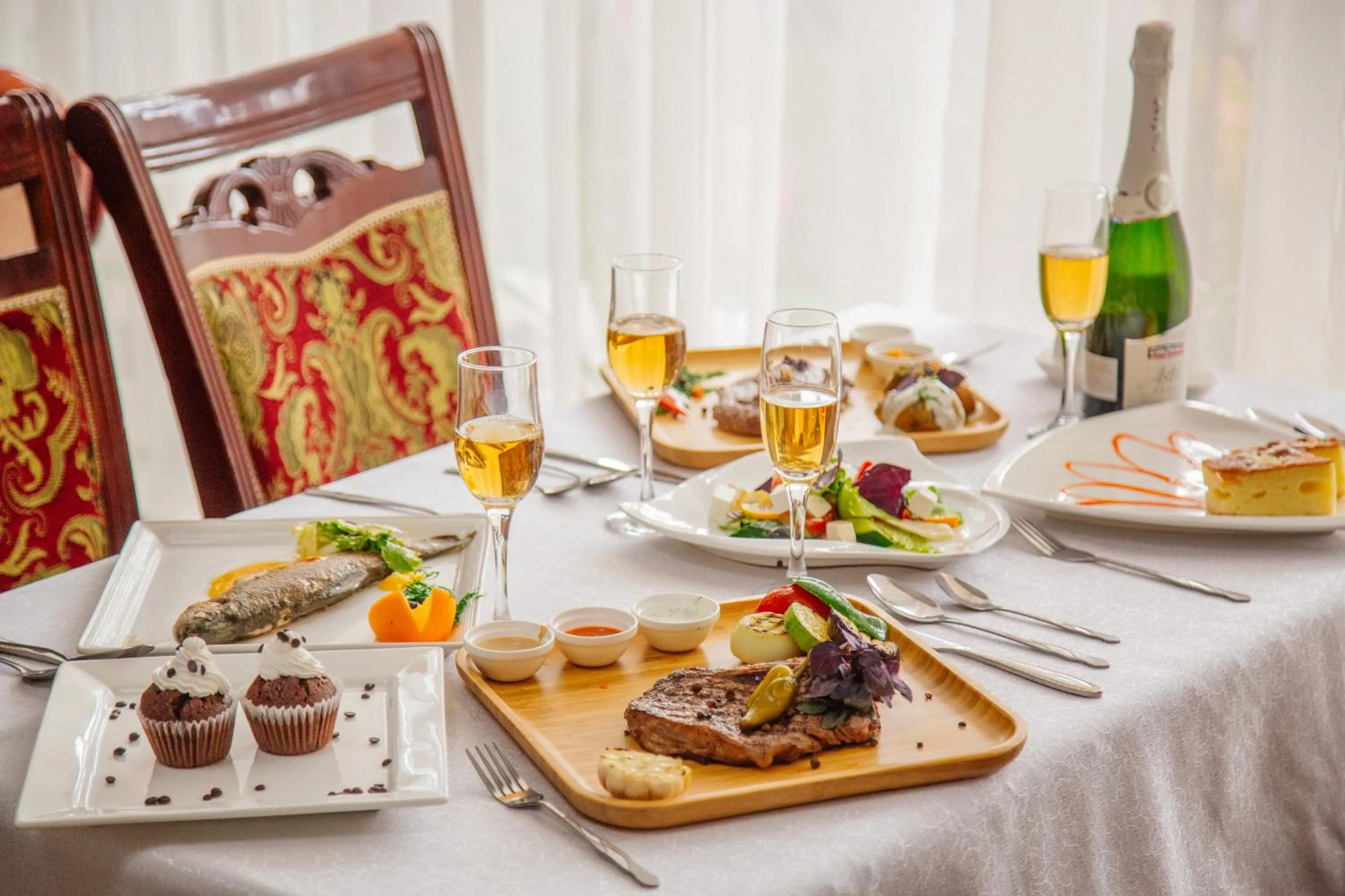 Restaurant/places to eat in Hotel Osh-Nuru