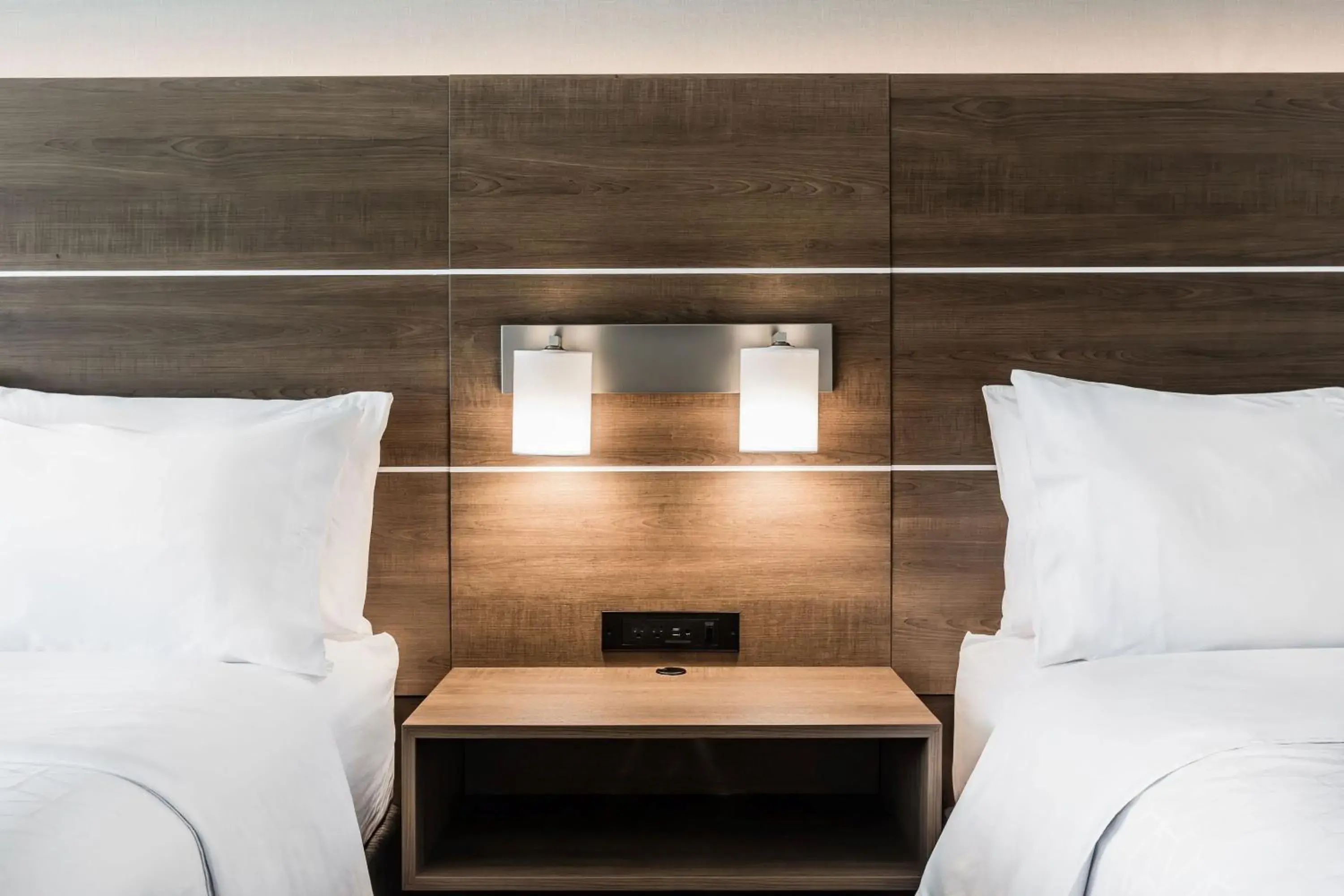 Standard Room with Two Queen Beds in Holiday Inn Express & Suites - Welland Standard Room with Two Queen Beds in Holiday Inn Express & Suites - Welland