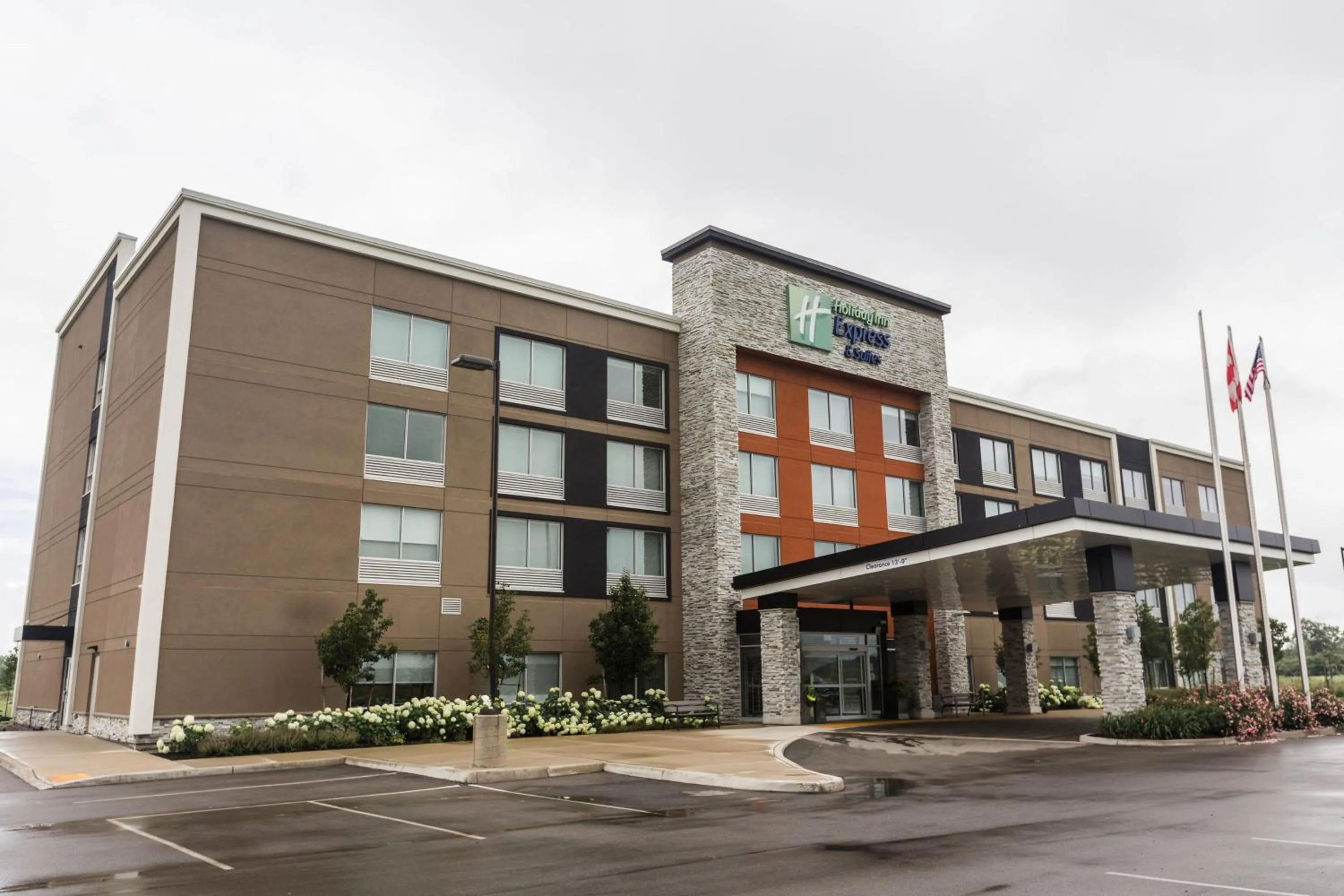 Property building in Holiday Inn Express & Suites - Welland