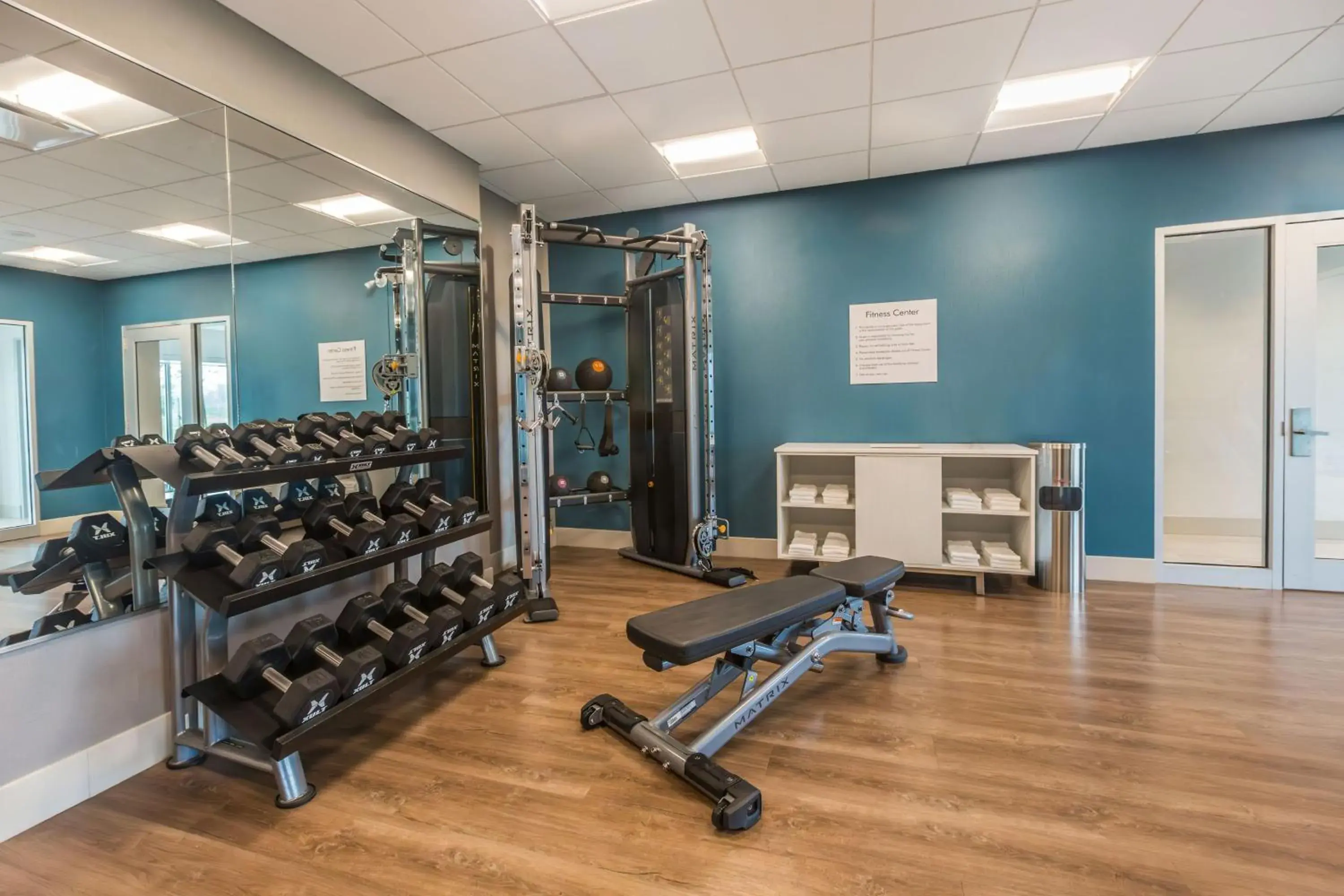 Fitness centre/facilities in Holiday Inn Express & Suites - Welland Fitness centre/facilities in Holiday Inn Express & Suites - Welland