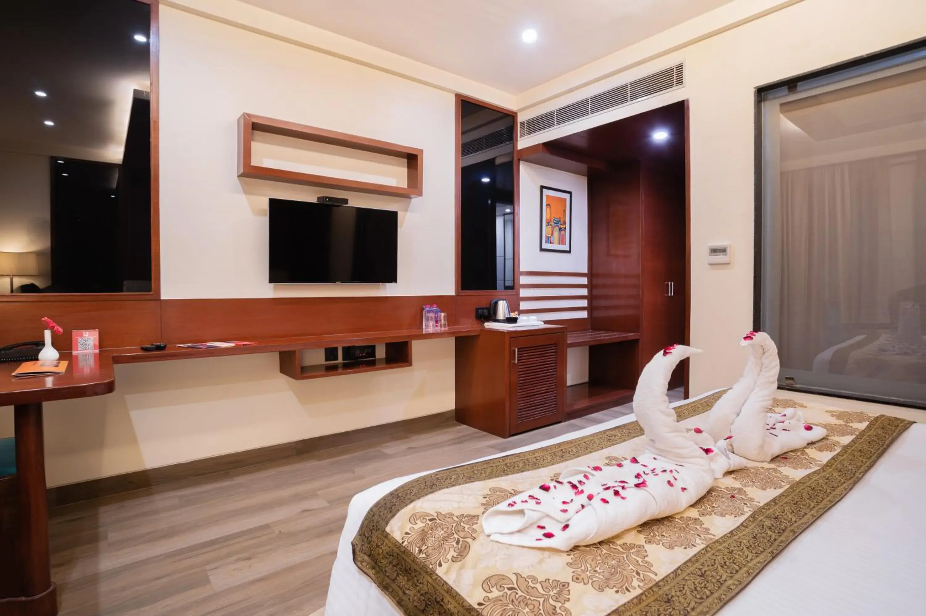 View (from property/room), Bed in Spree Hotel Jaipur View (from property/room), Bed in Spree Hotel Jaipur