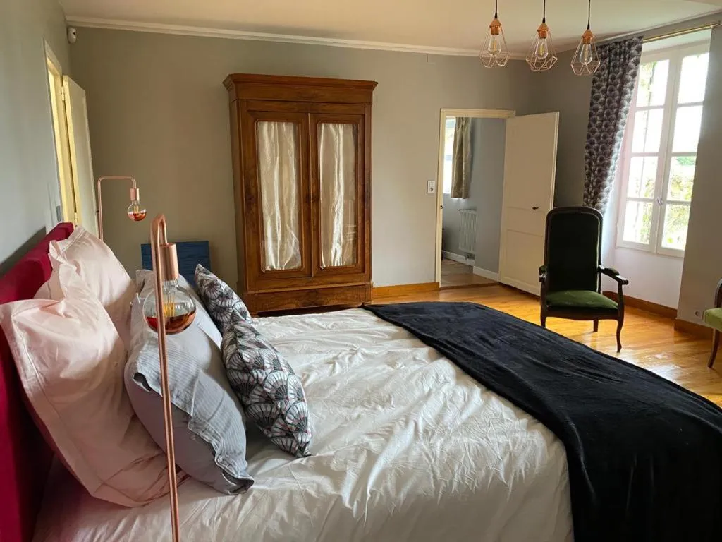 Bed in Le Jardin dans les vignes