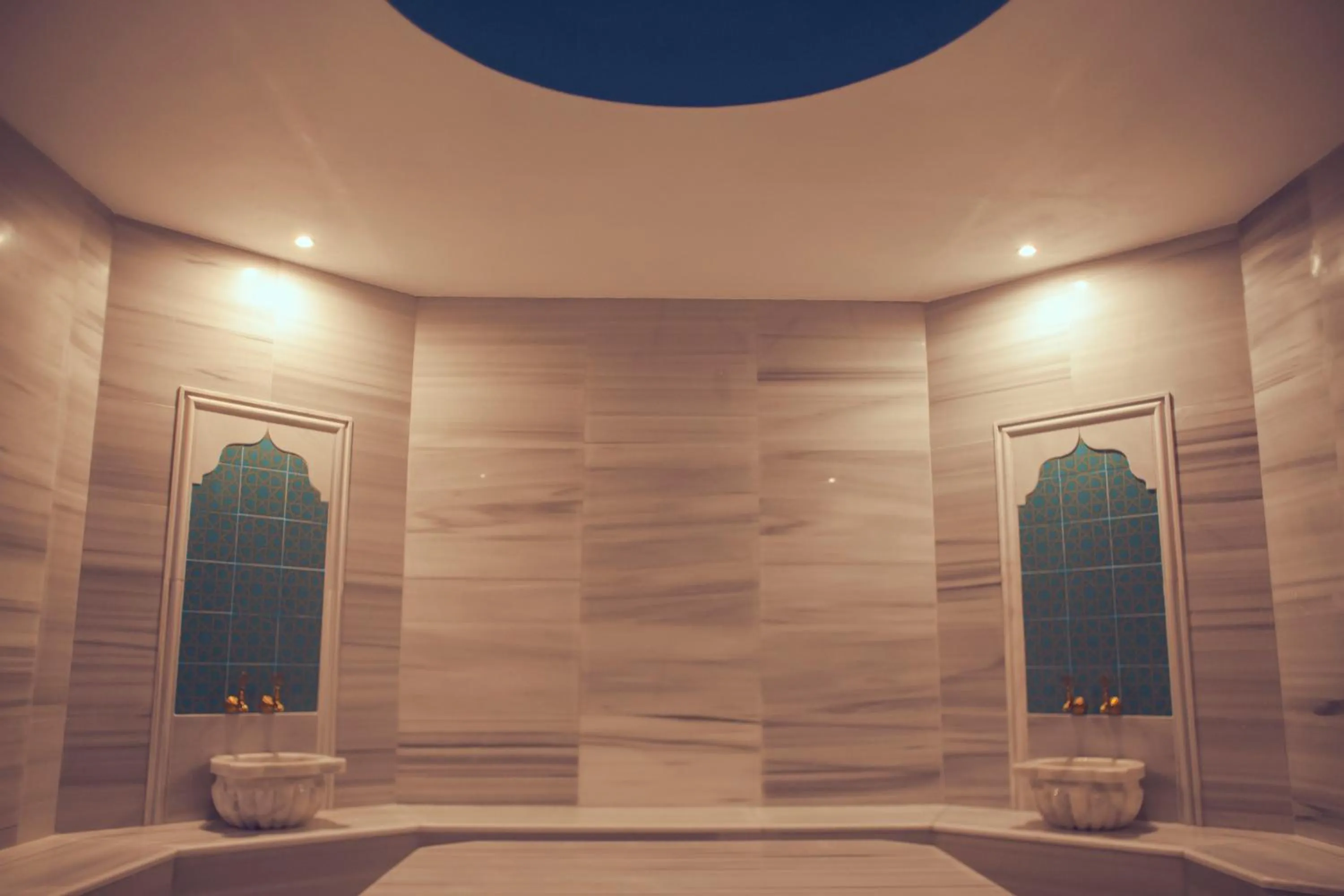 Steam room in Courtyard Long Beach Holiday Resort