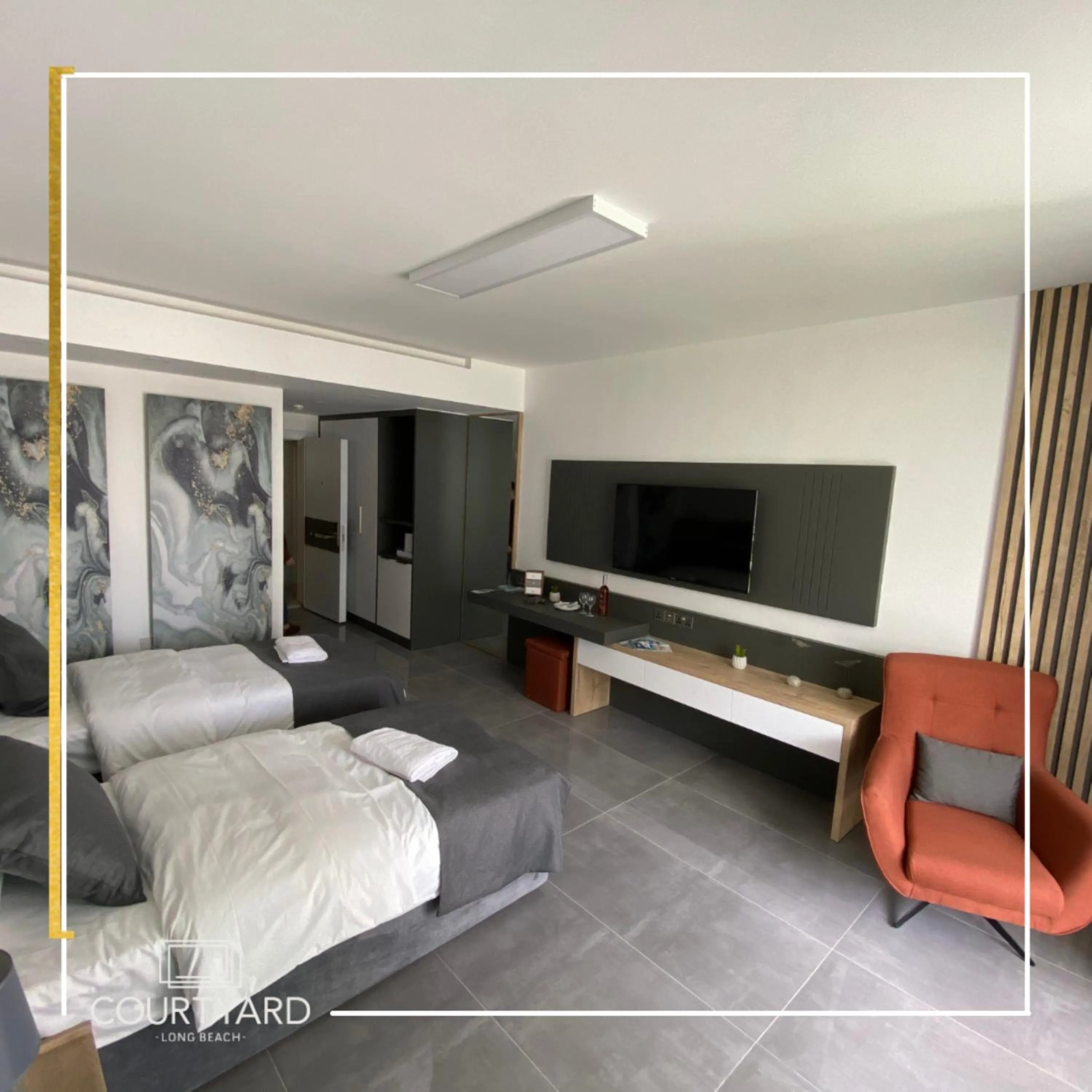 Bed in Courtyard Long Beach Holiday Resort