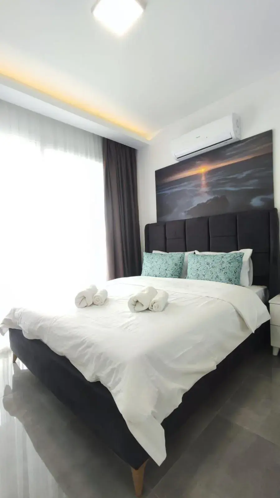 Bedroom, Bed in Courtyard Long Beach Holiday Resort Bedroom, Bed in Courtyard Long Beach Holiday Resort