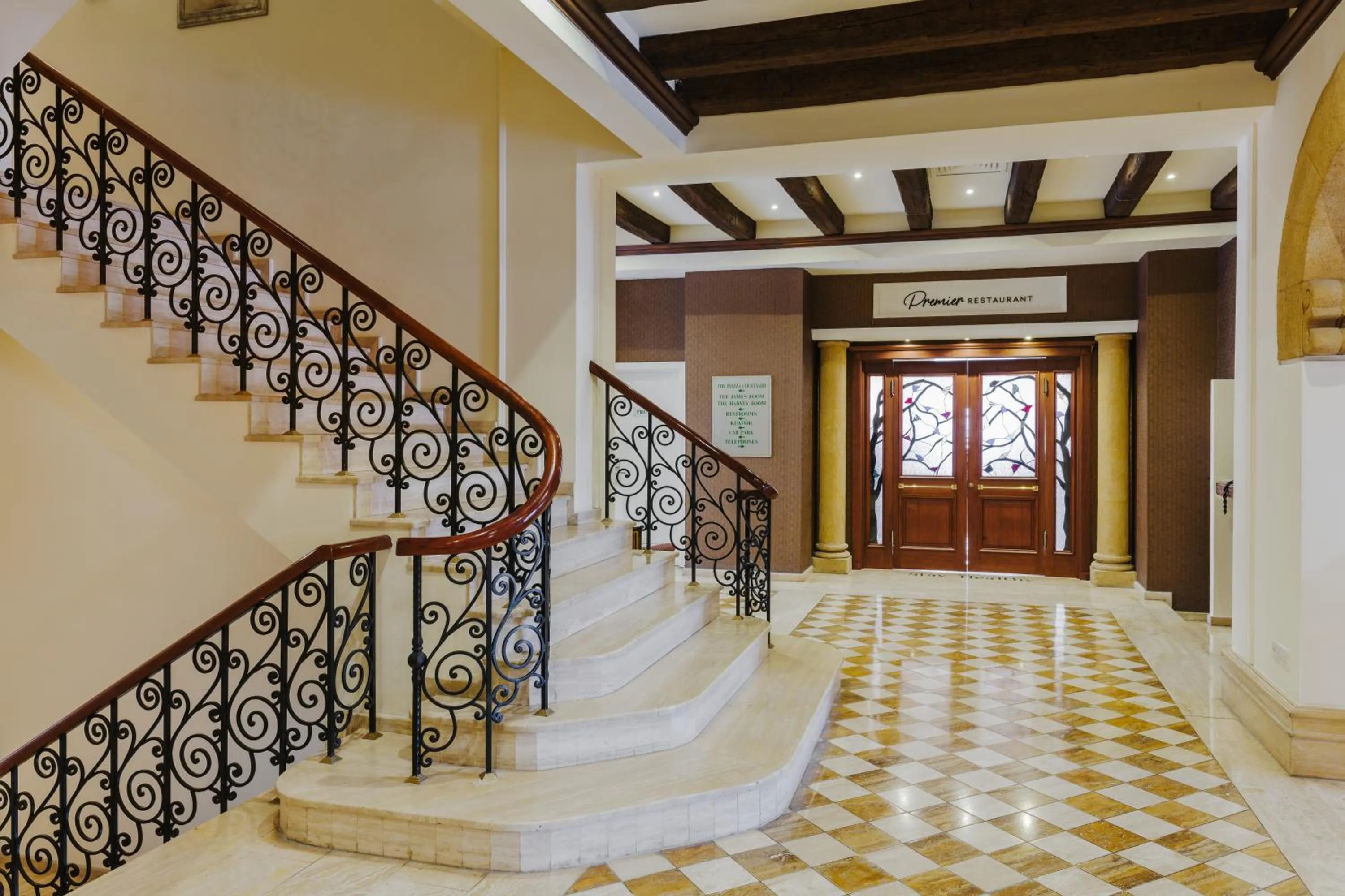 Restaurant/places to eat in The Arkin Colony Hotel