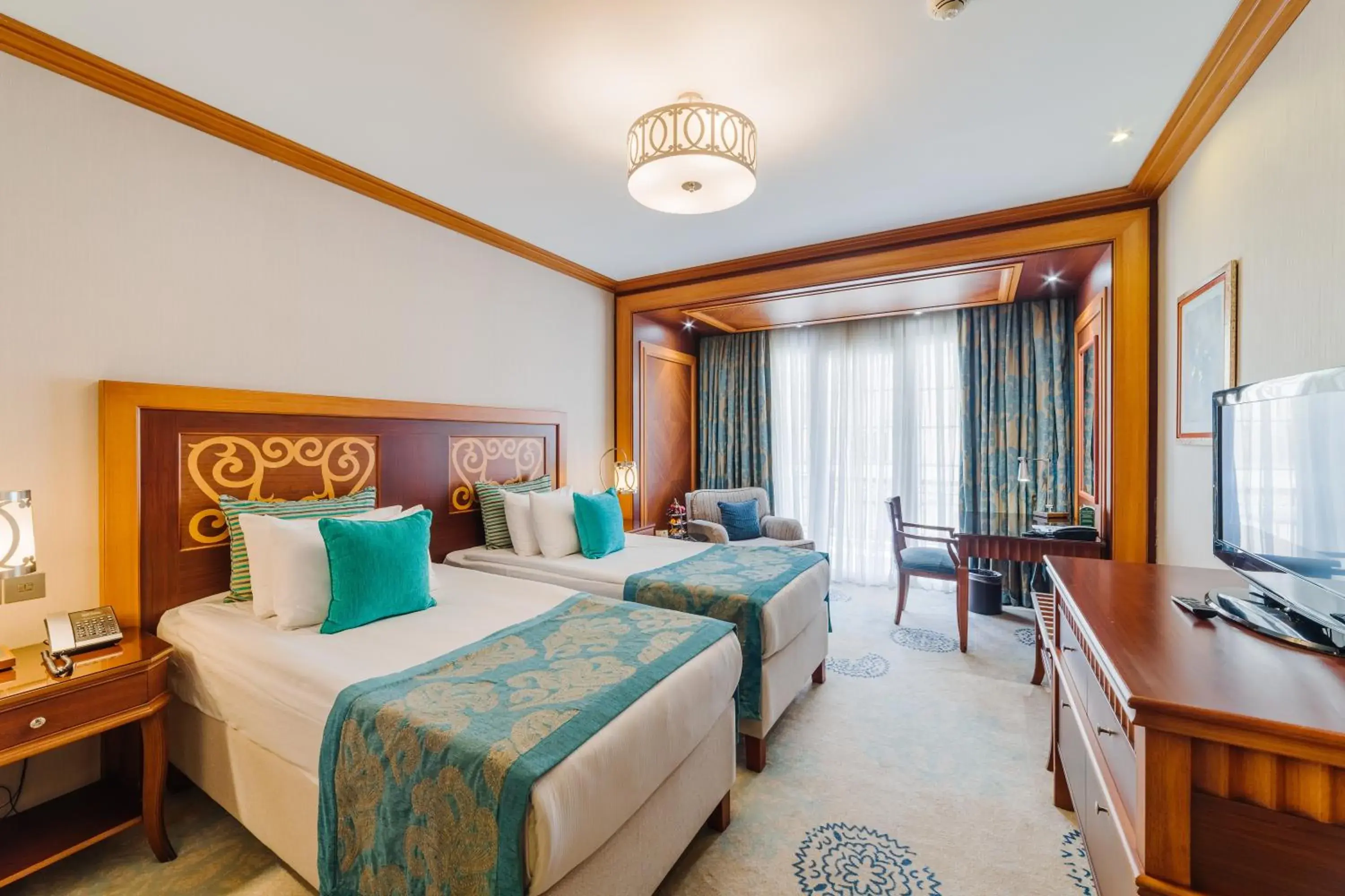 Bed in The Arkin Colony Hotel Bed in The Arkin Colony Hotel