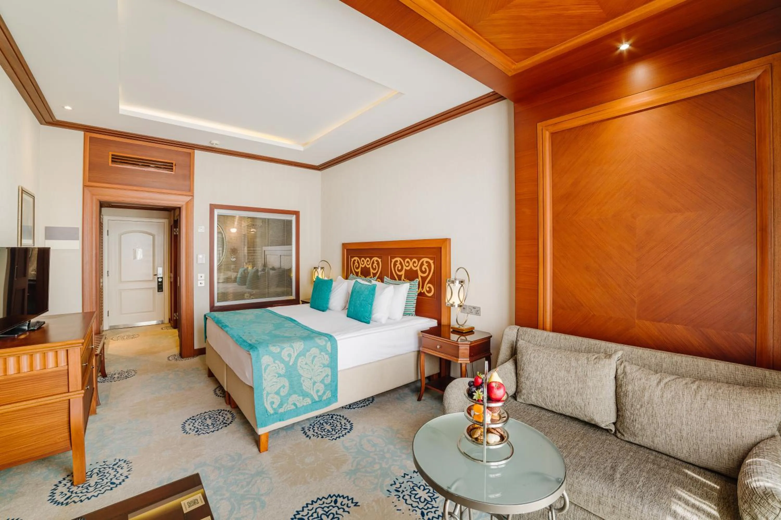 View (from property/room), Bed in The Arkin Colony Hotel