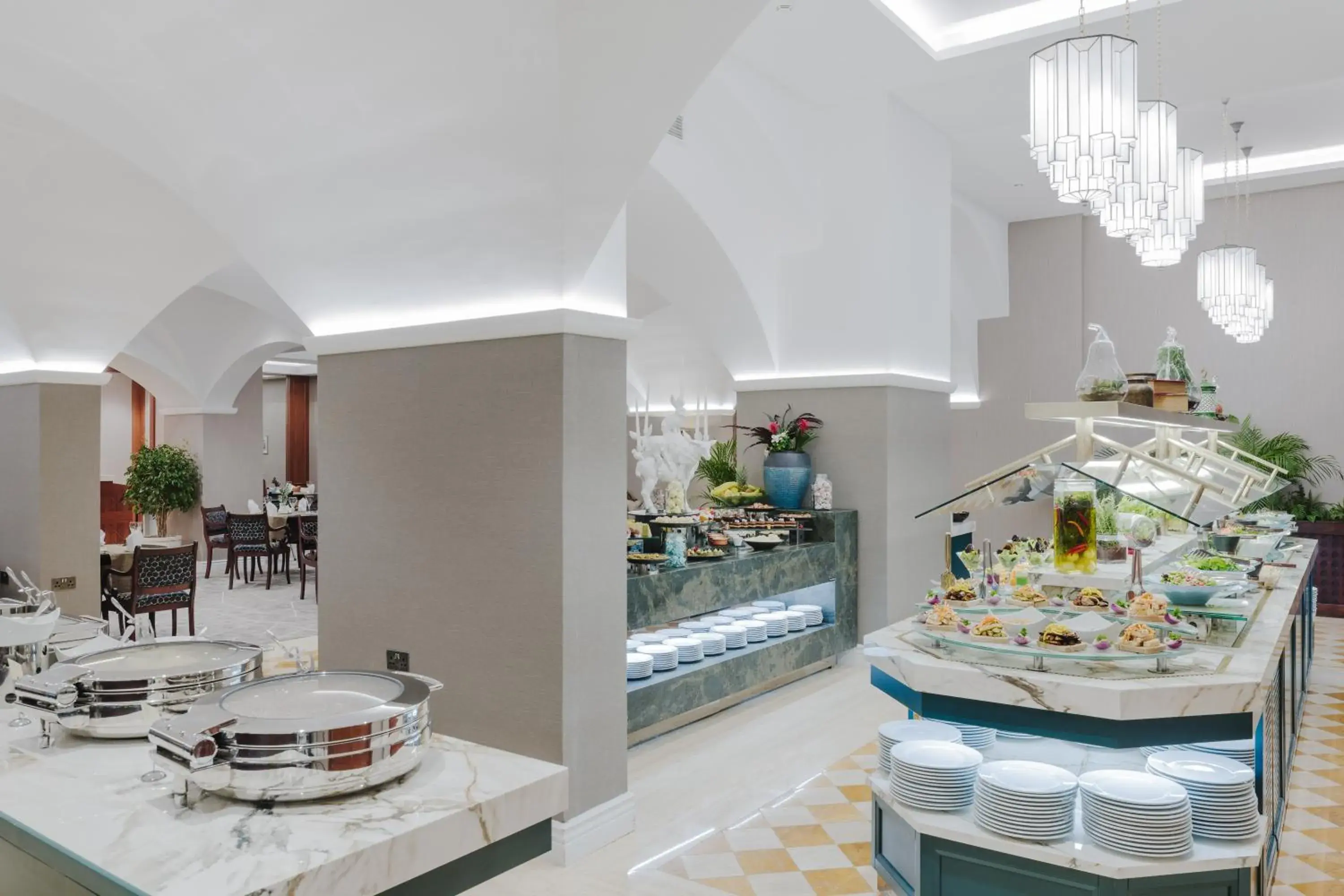 Restaurant/places to eat in The Arkin Colony Hotel Restaurant/places to eat in The Arkin Colony Hotel