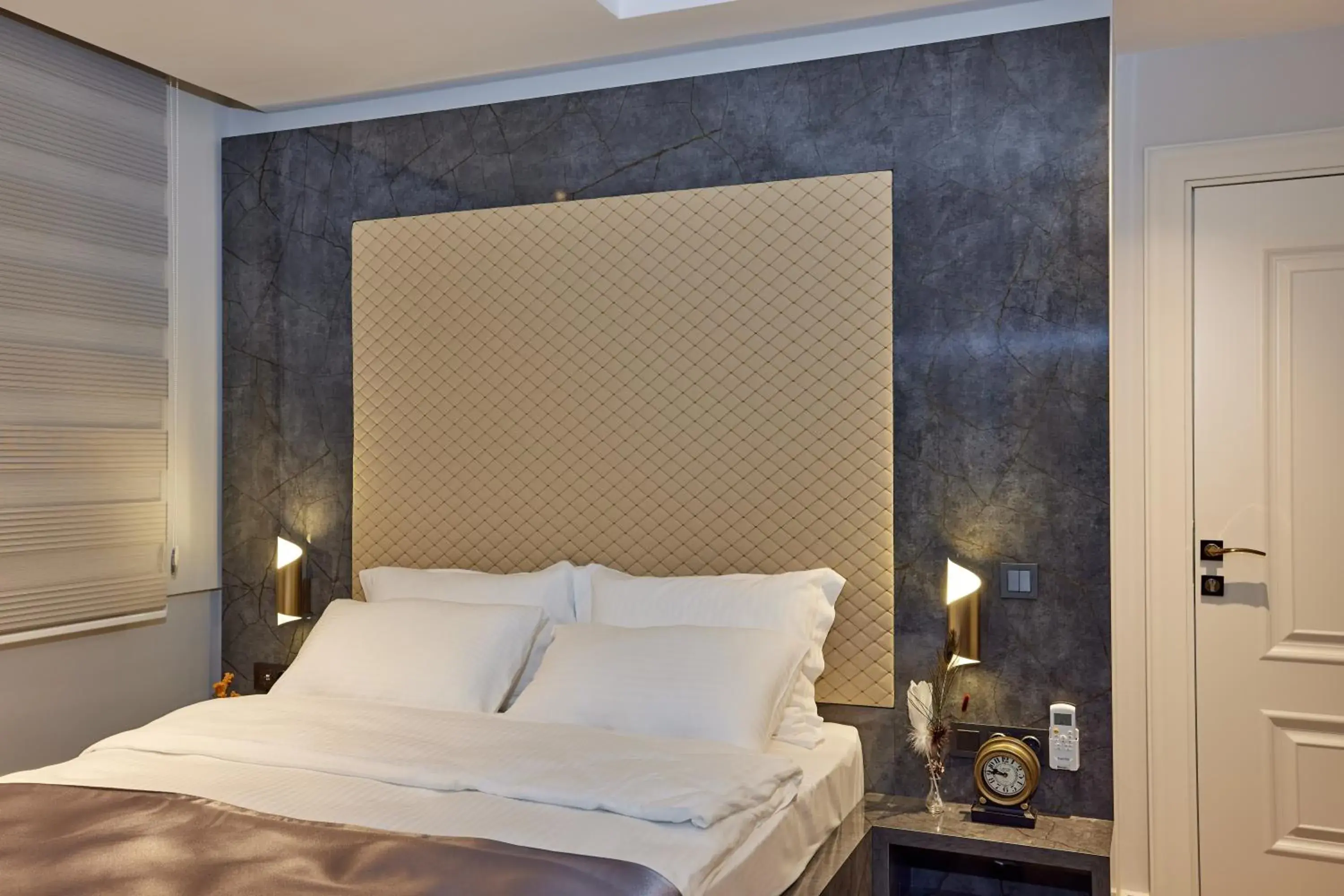 Bed in The Bold Hotel Bed in The Bold Hotel