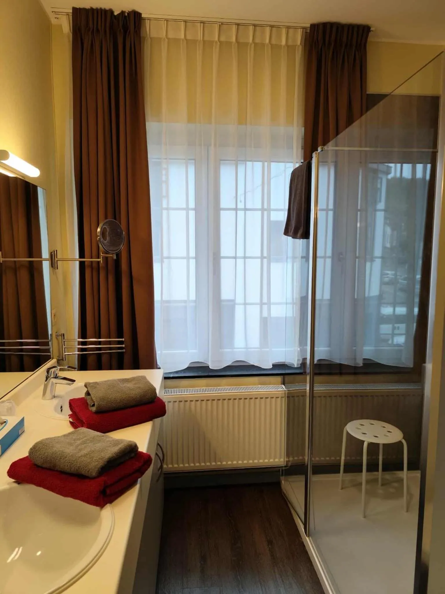 Bed in Hotel des Postes