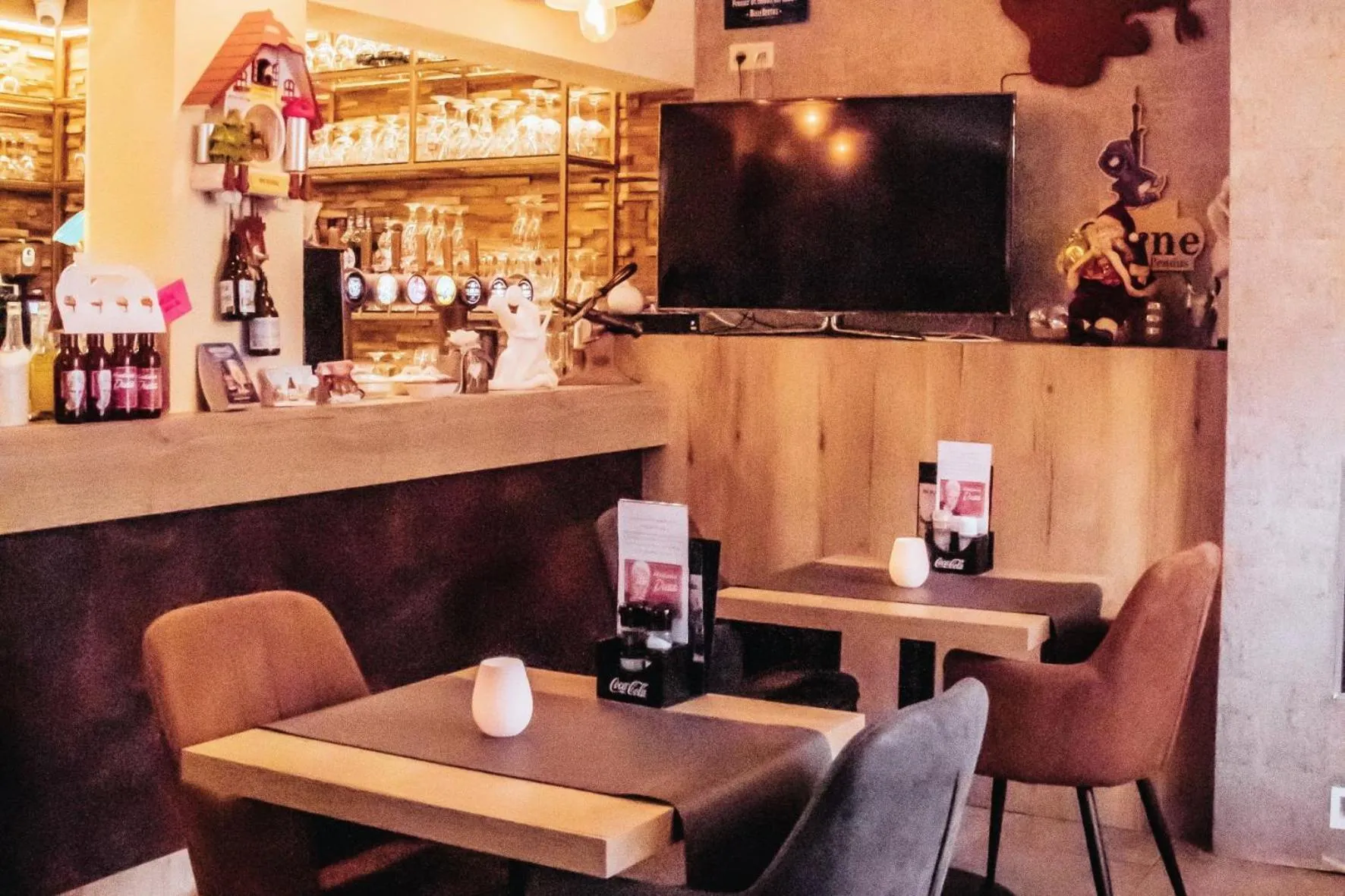 TV and multimedia in Hotel des Postes