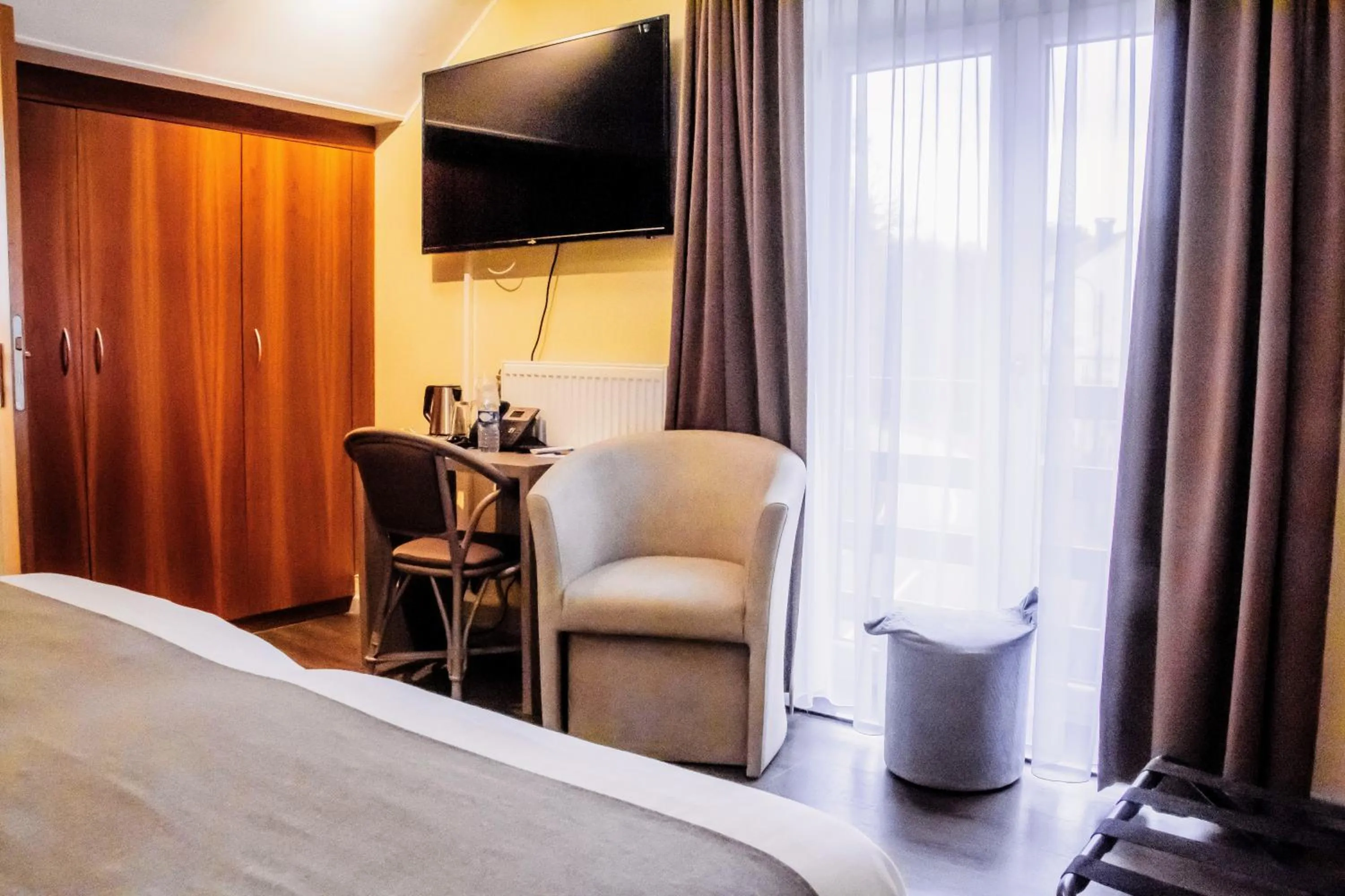 Bed in Hotel des Postes