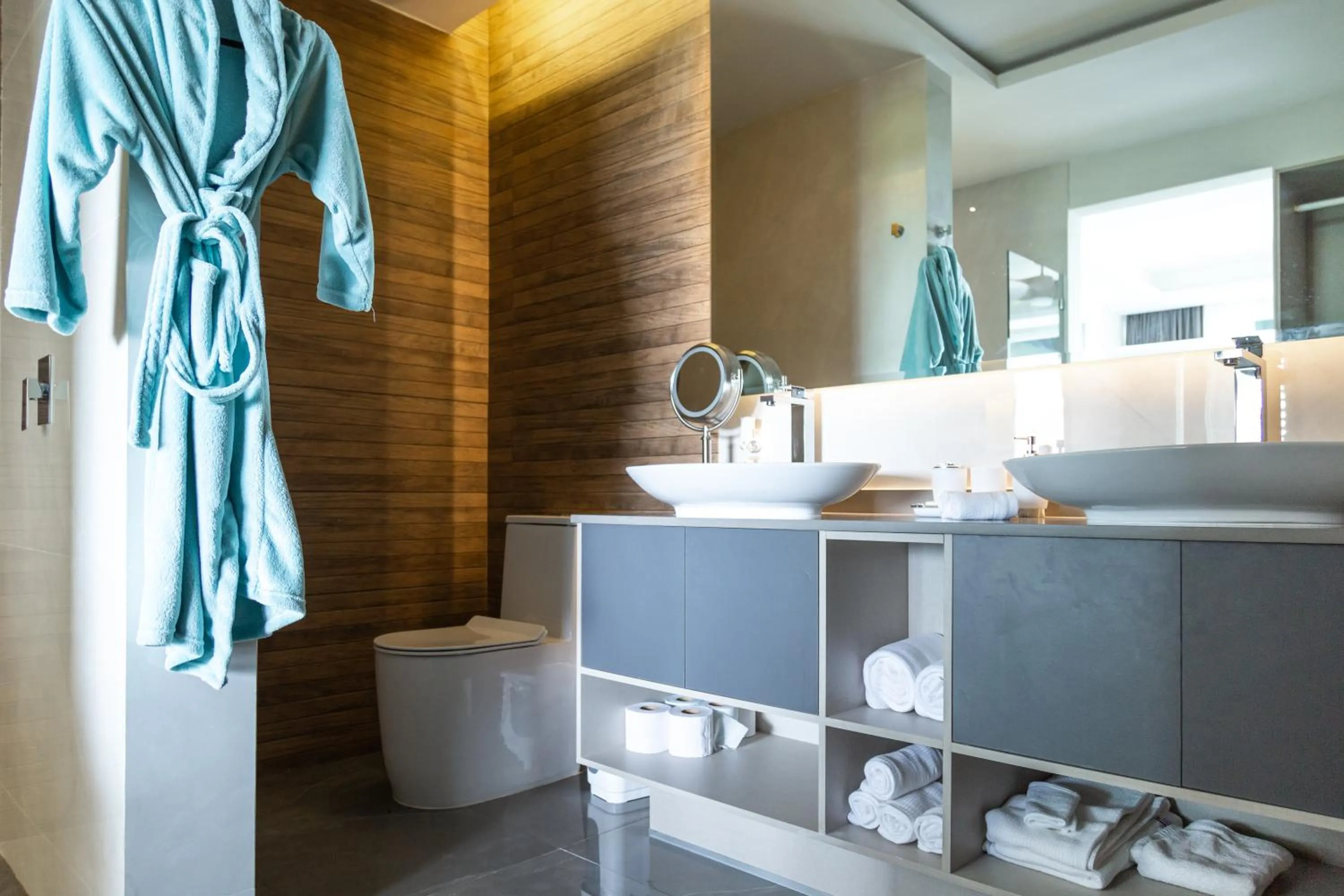 Bathroom in Fabulous & Exclusive Apartments With Sea View Pool BBQ Garden