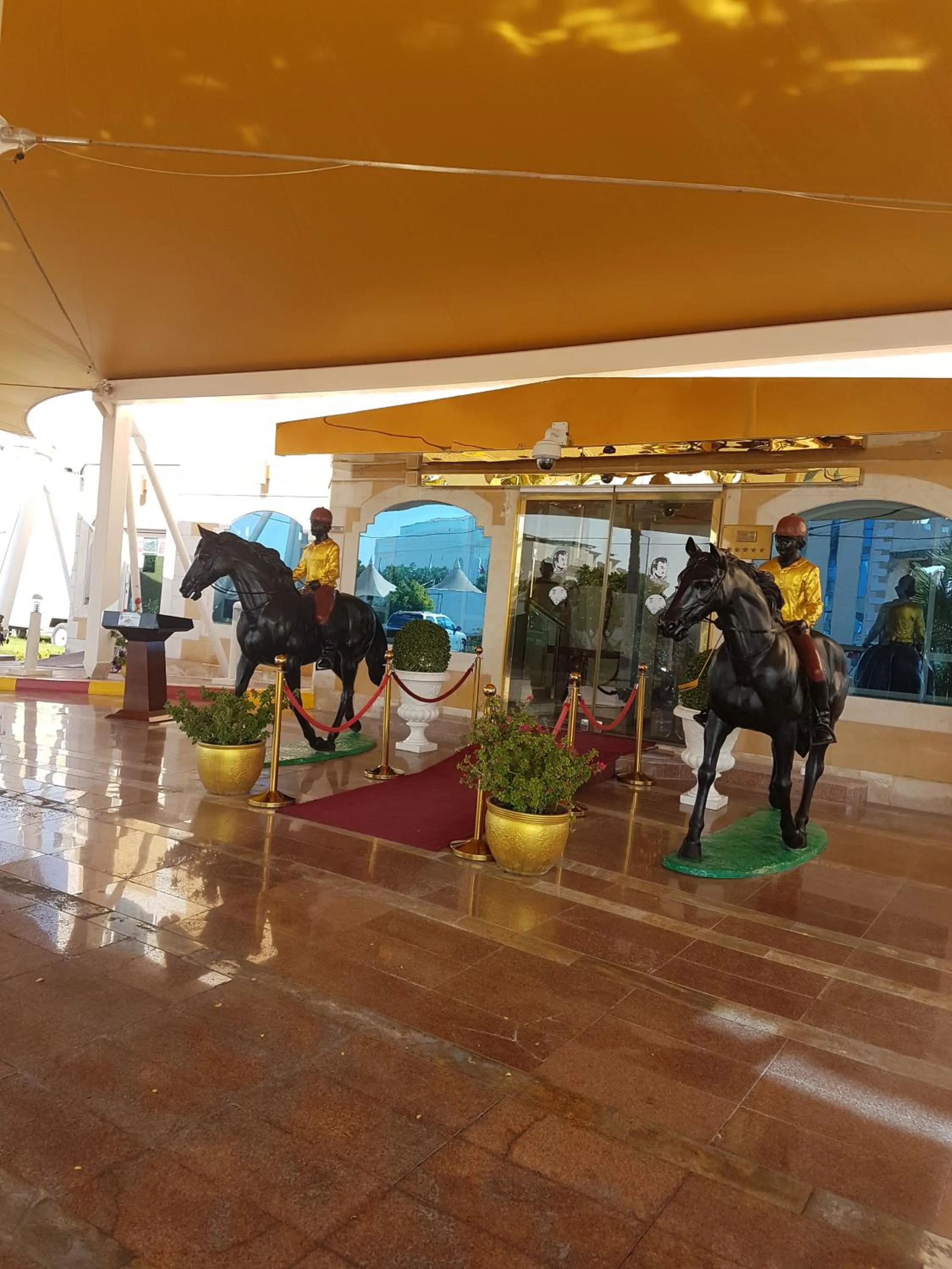 Facade/entrance in Tio Sea Resort