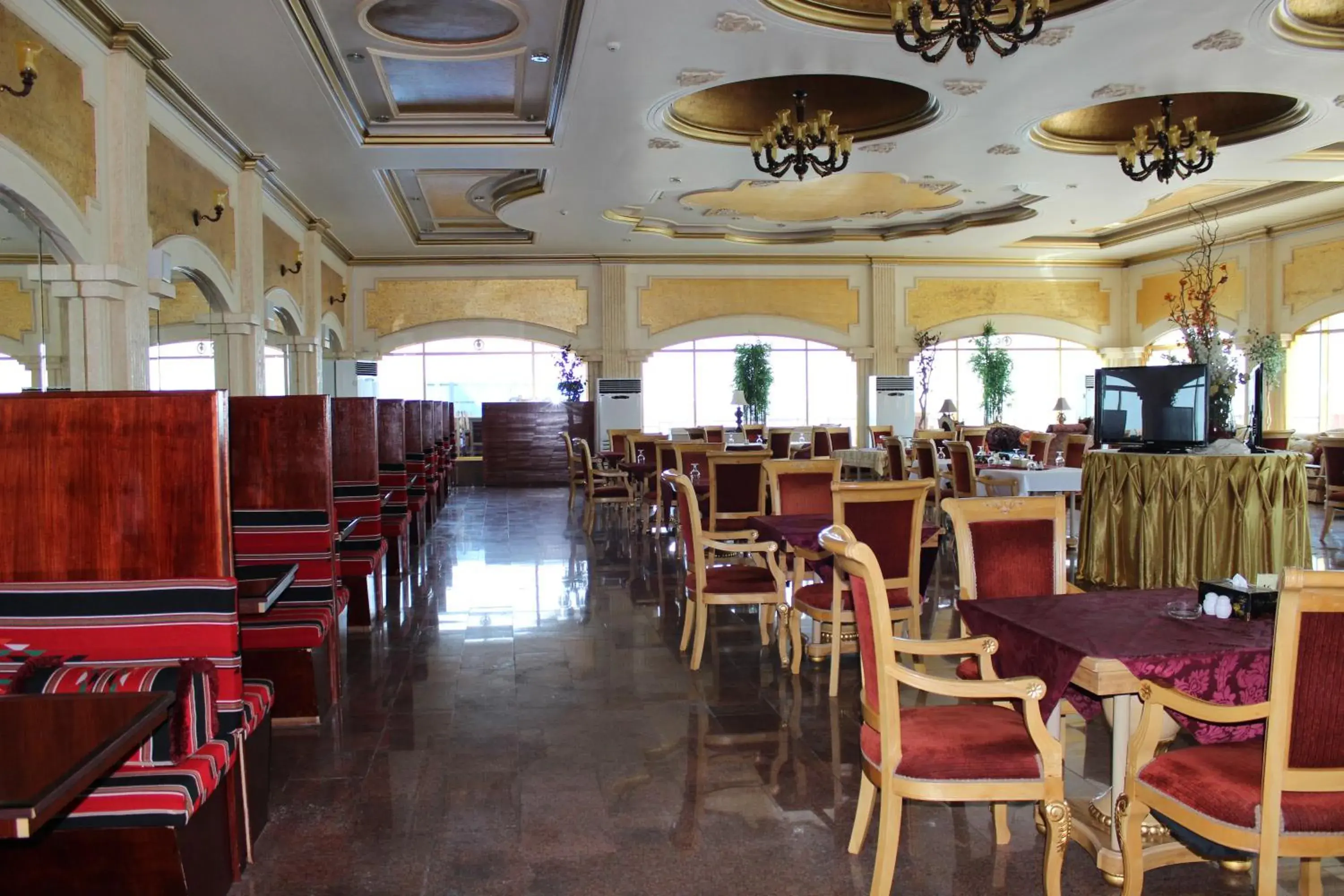 Restaurant/places to eat in Tio Sea Resort Restaurant/places to eat in Tio Sea Resort