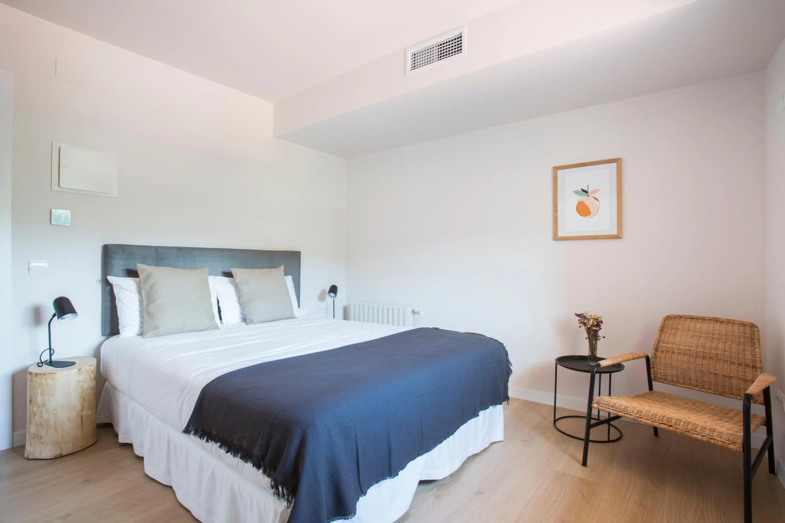 Photo of the whole room, Bed in Hotel Rural Mas de l'Illa