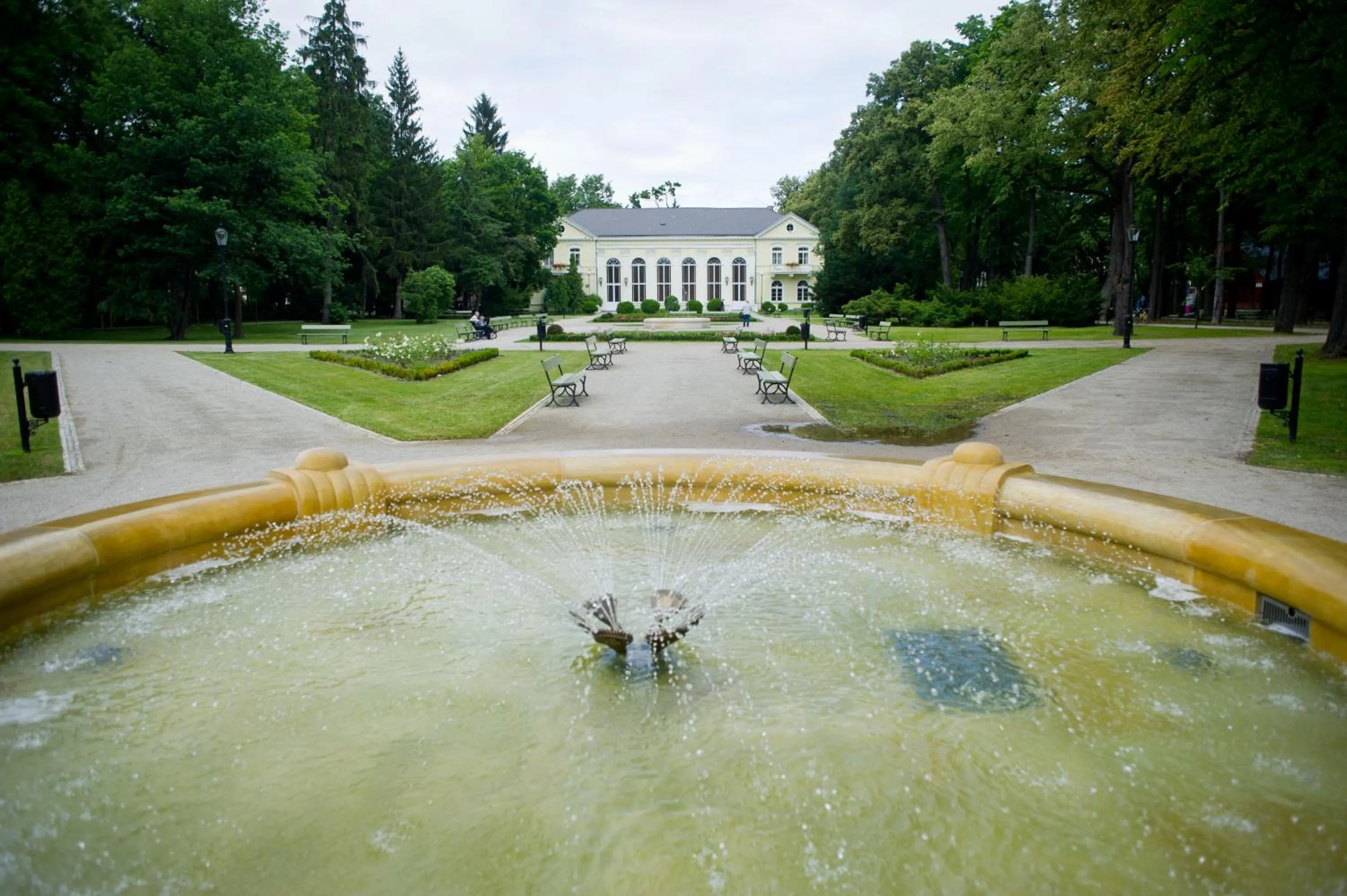 Garden in Uzdrowisko Cieplice - Jelenia Góra - Pawilon Edward