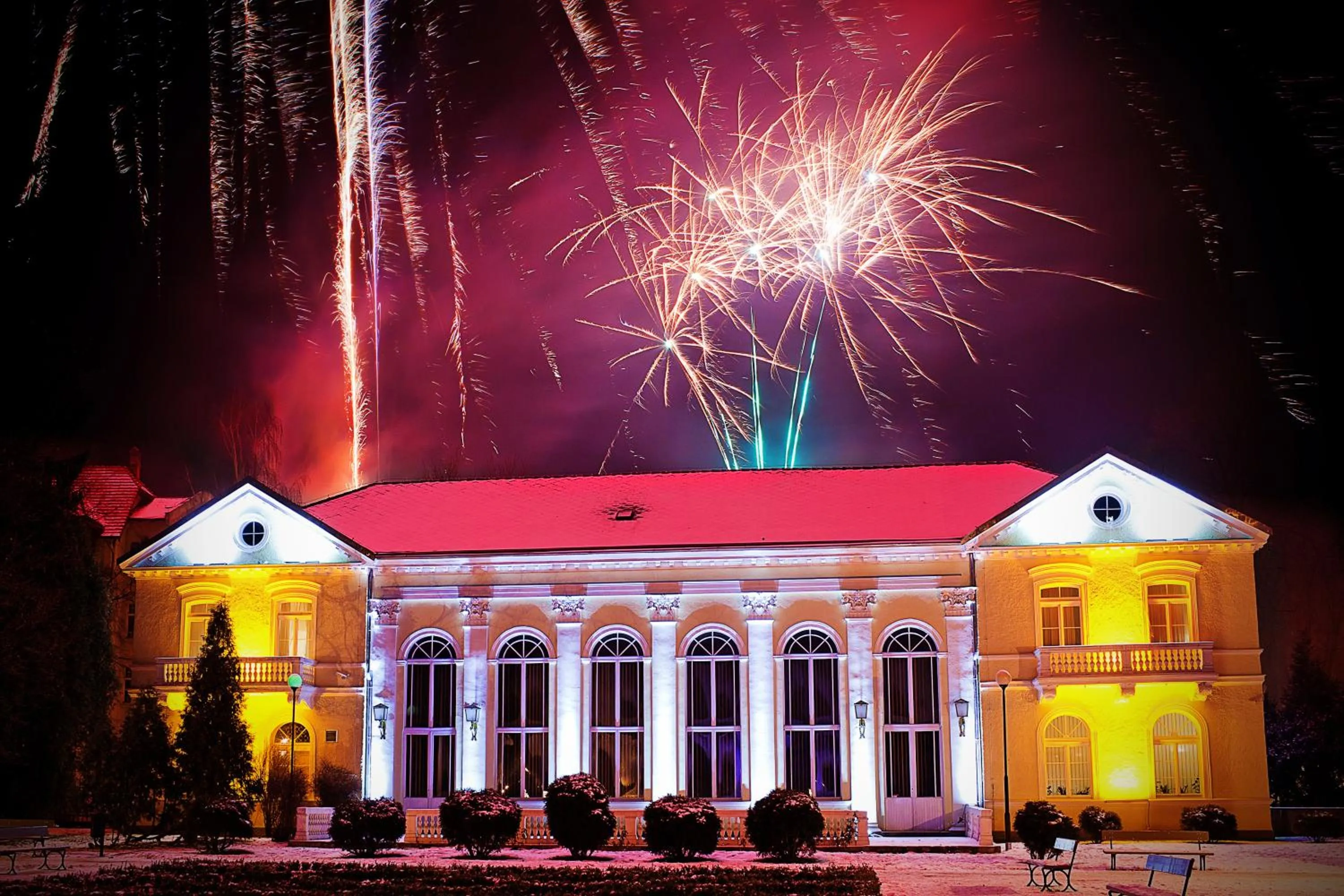 Facade/entrance in Uzdrowisko Cieplice - Jelenia Góra - Pawilon Edward