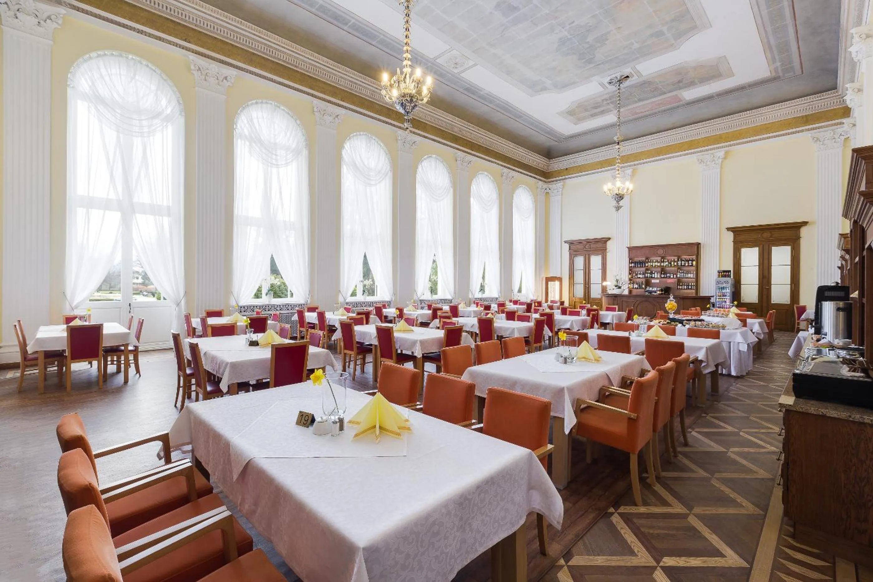 Restaurant/places to eat in Uzdrowisko Cieplice - Jelenia Góra - Pawilon Edward