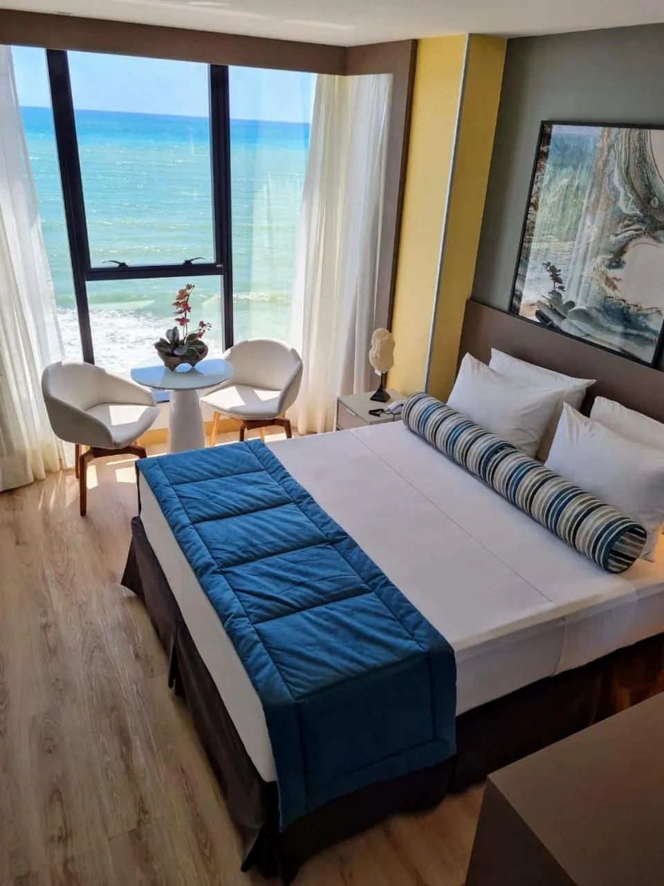 View (from property/room), Bed in Hotel Água de Coco