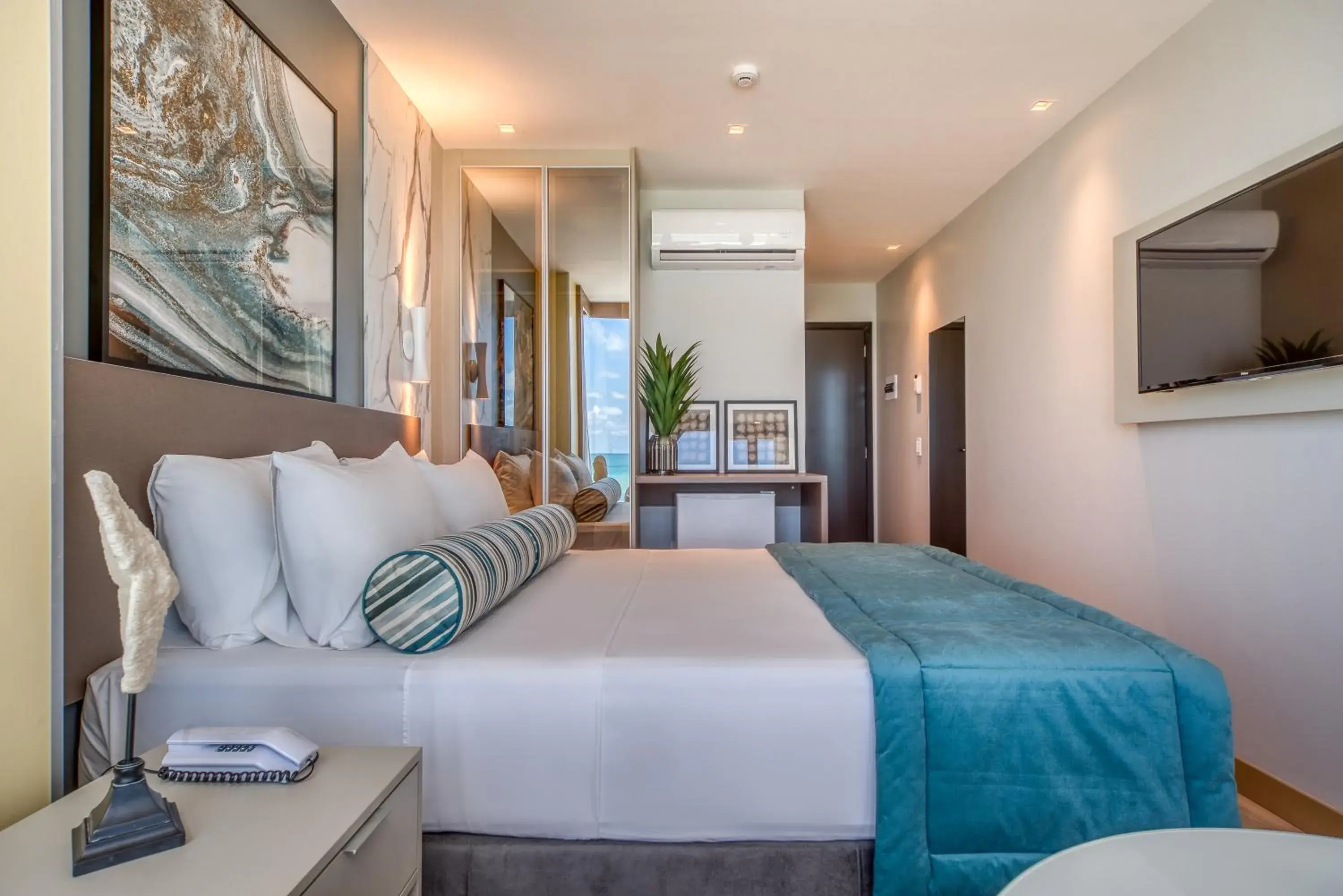 Bedroom, Bed in Hotel Água de Coco Bedroom, Bed in Hotel Água de Coco