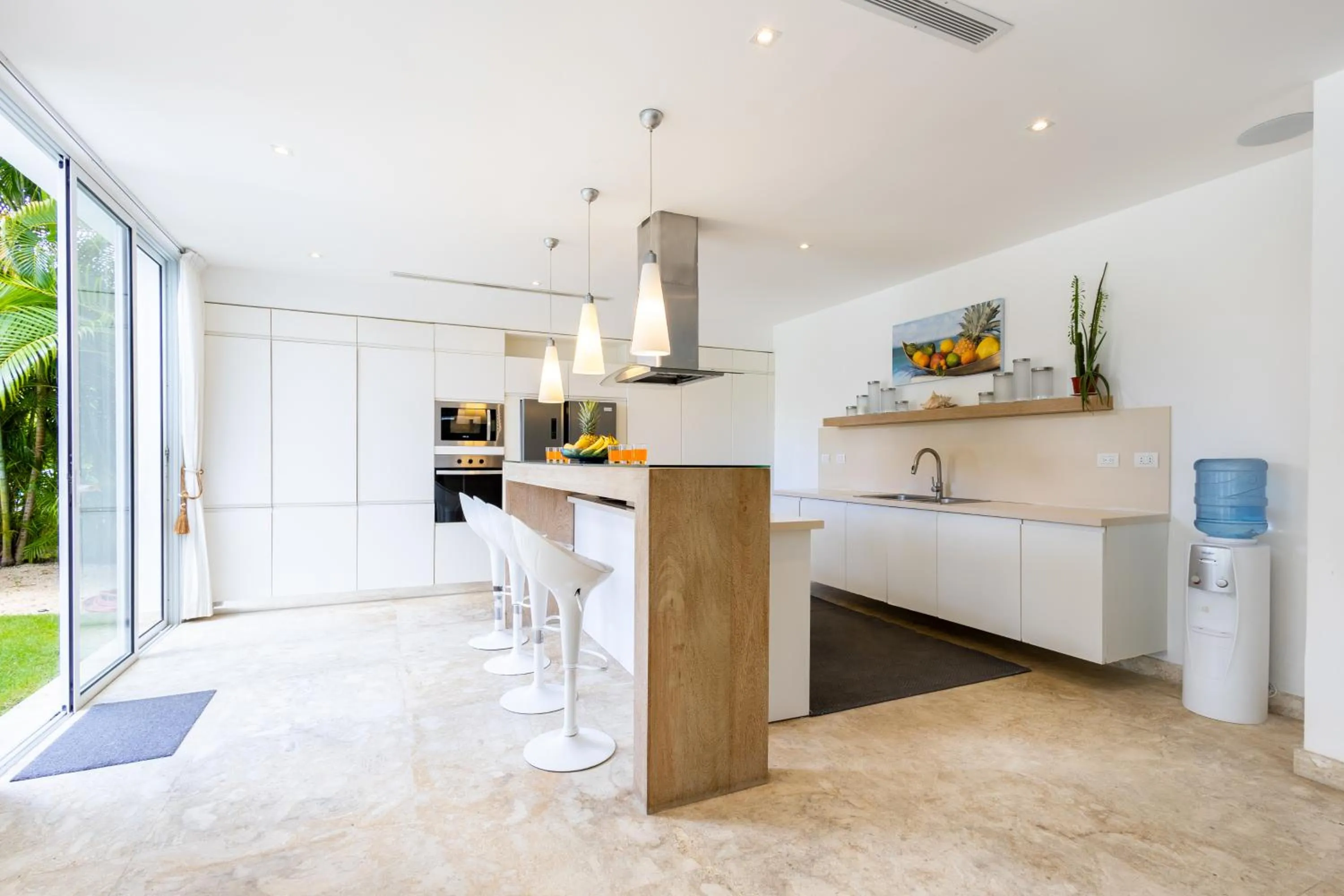 microwave in Luxury Rentals in Punta Cana - Exclusive Waterfall Villa with Private Pool, BBQ, Maid, Golf