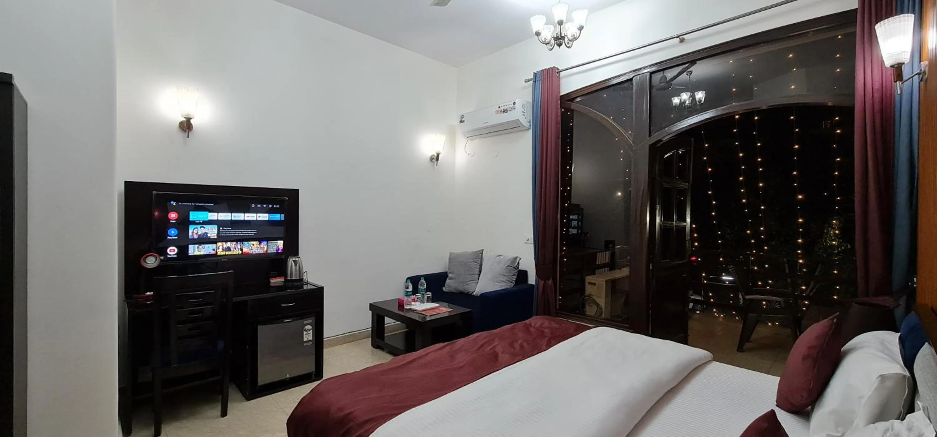 Bed in Nook Inn & Suites - MG ROAD METRO