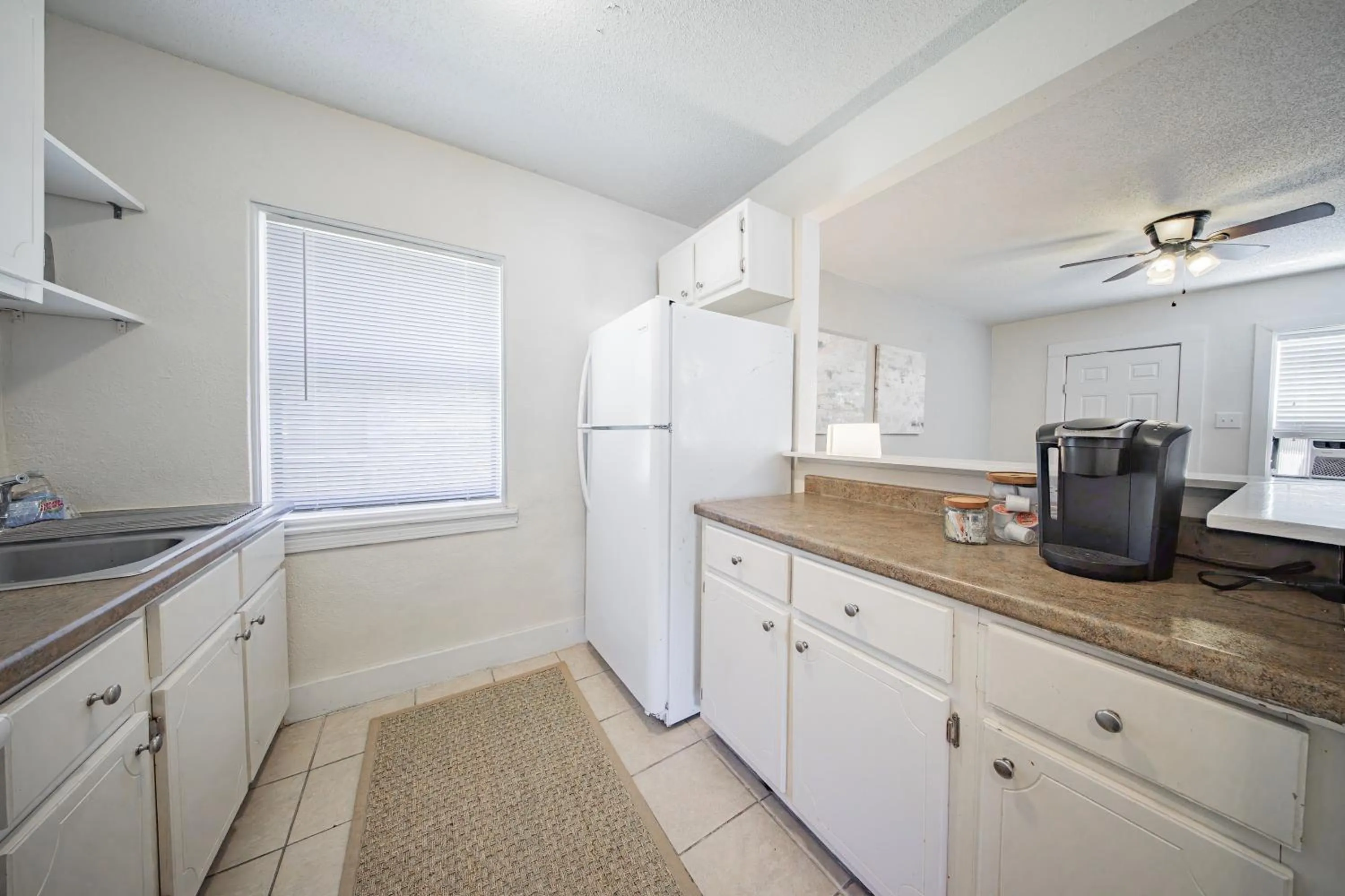 The Flats on Florida St - Super Comfy 2-Bedroom Apartments