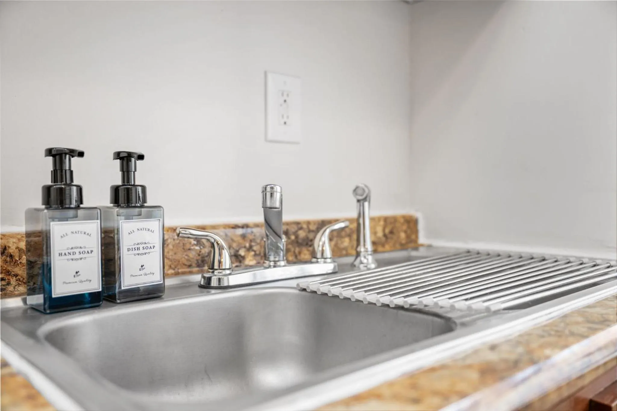 The Flats on Florida St - Super Comfy 2-Bedroom Apartments