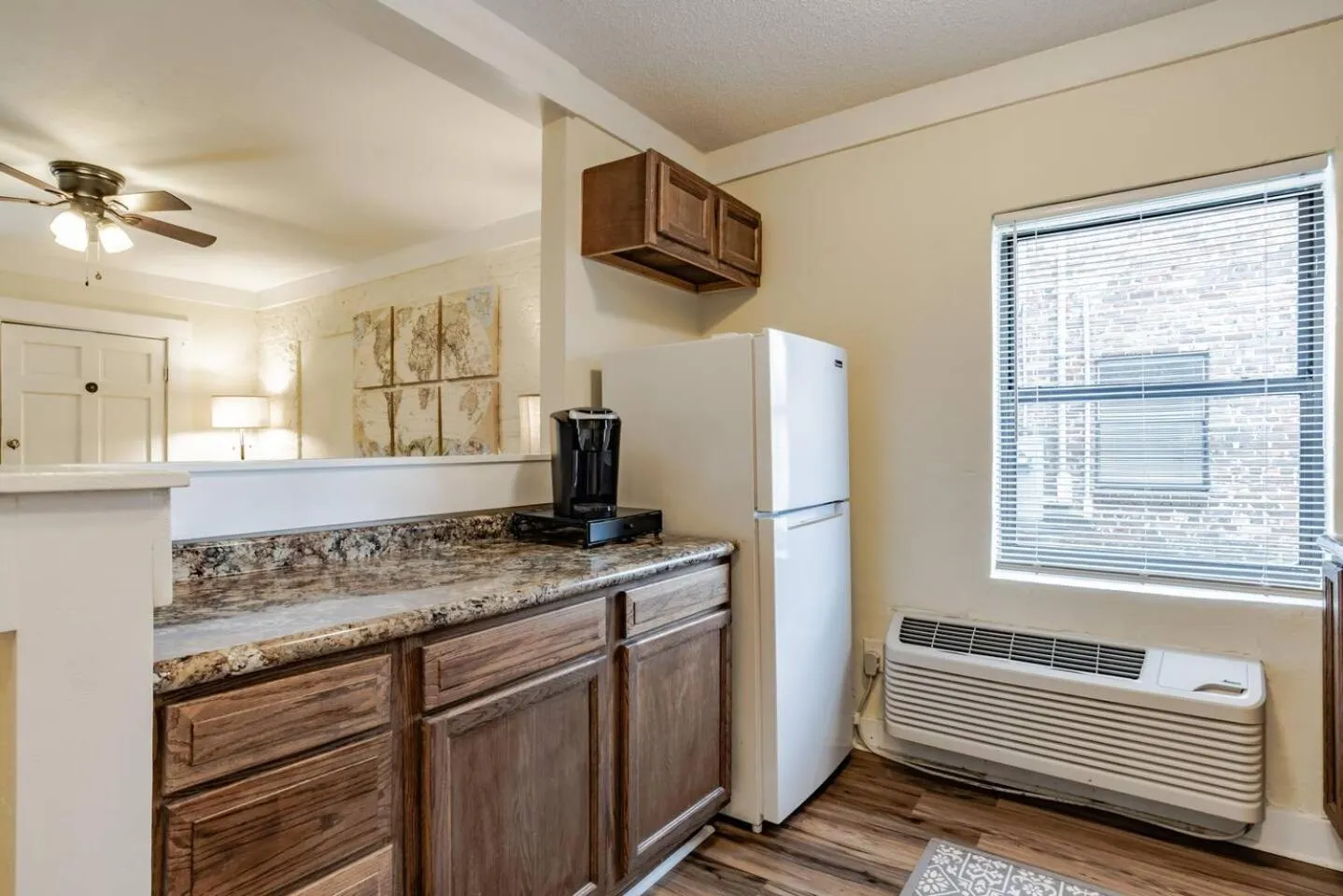 Kitchen or kitchenette in The Flats on Florida St - Super Comfy 2-Bedroom Apartments