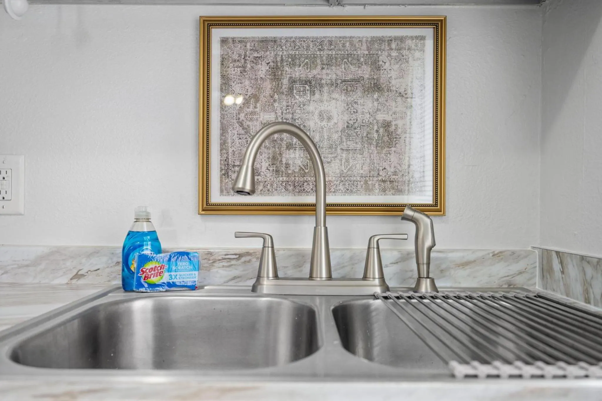 The Flats on Florida St - Super Comfy 2-Bedroom Apartments