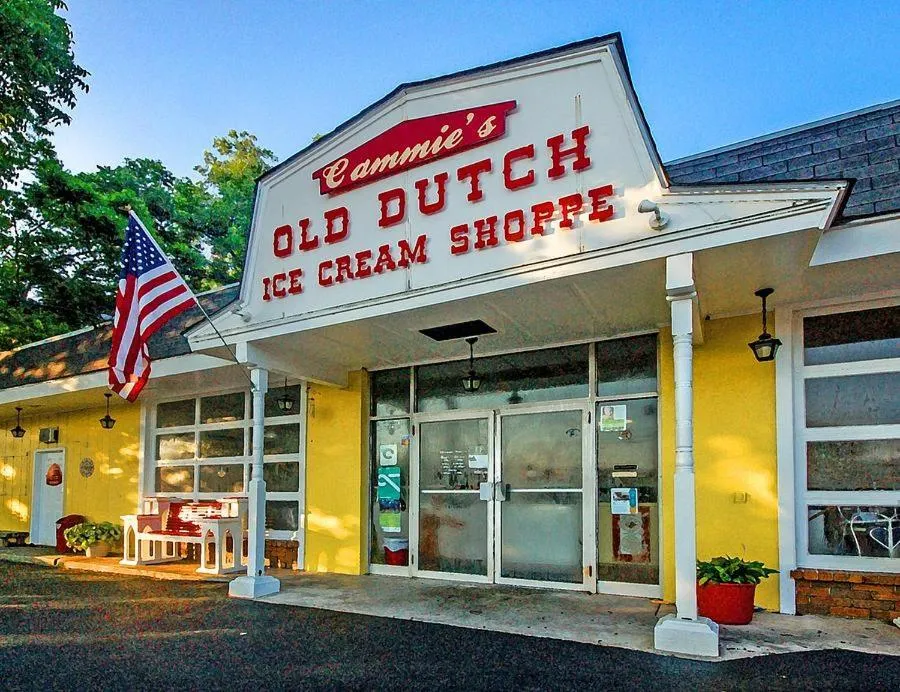 Restaurant/places to eat in The Flats on Florida St - Super Comfy 2-Bedroom Apartments